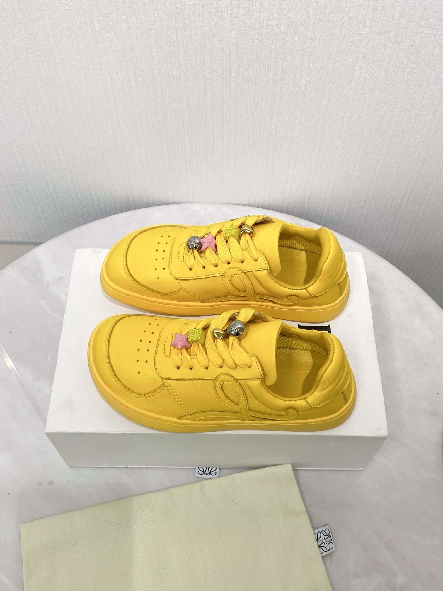 LOEW 26s Jambo Sneaker Yellow Sheepskin 675478