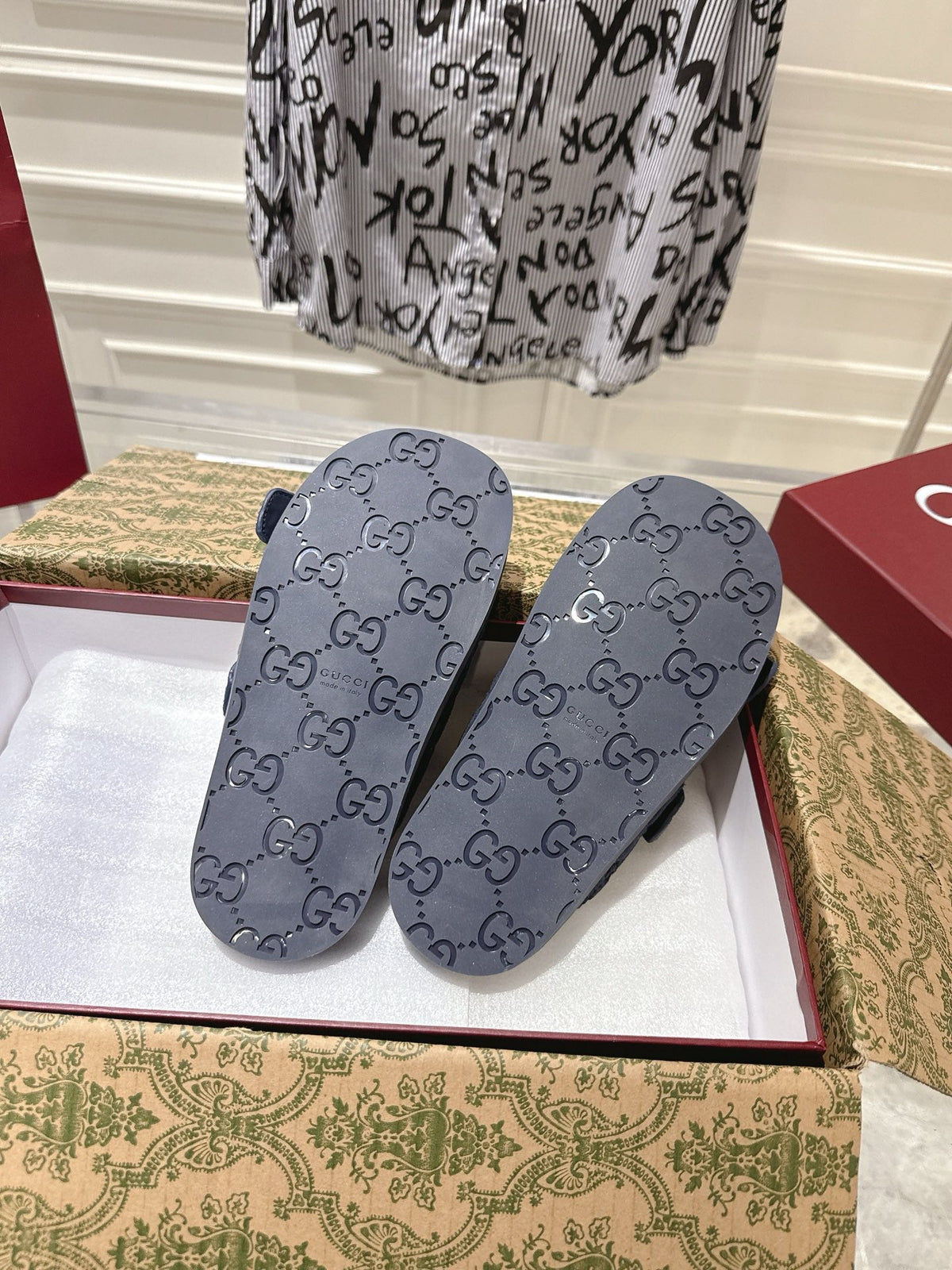GG 26s Sandals In Navy Blue Suede Embossed Logo Silver Hardware