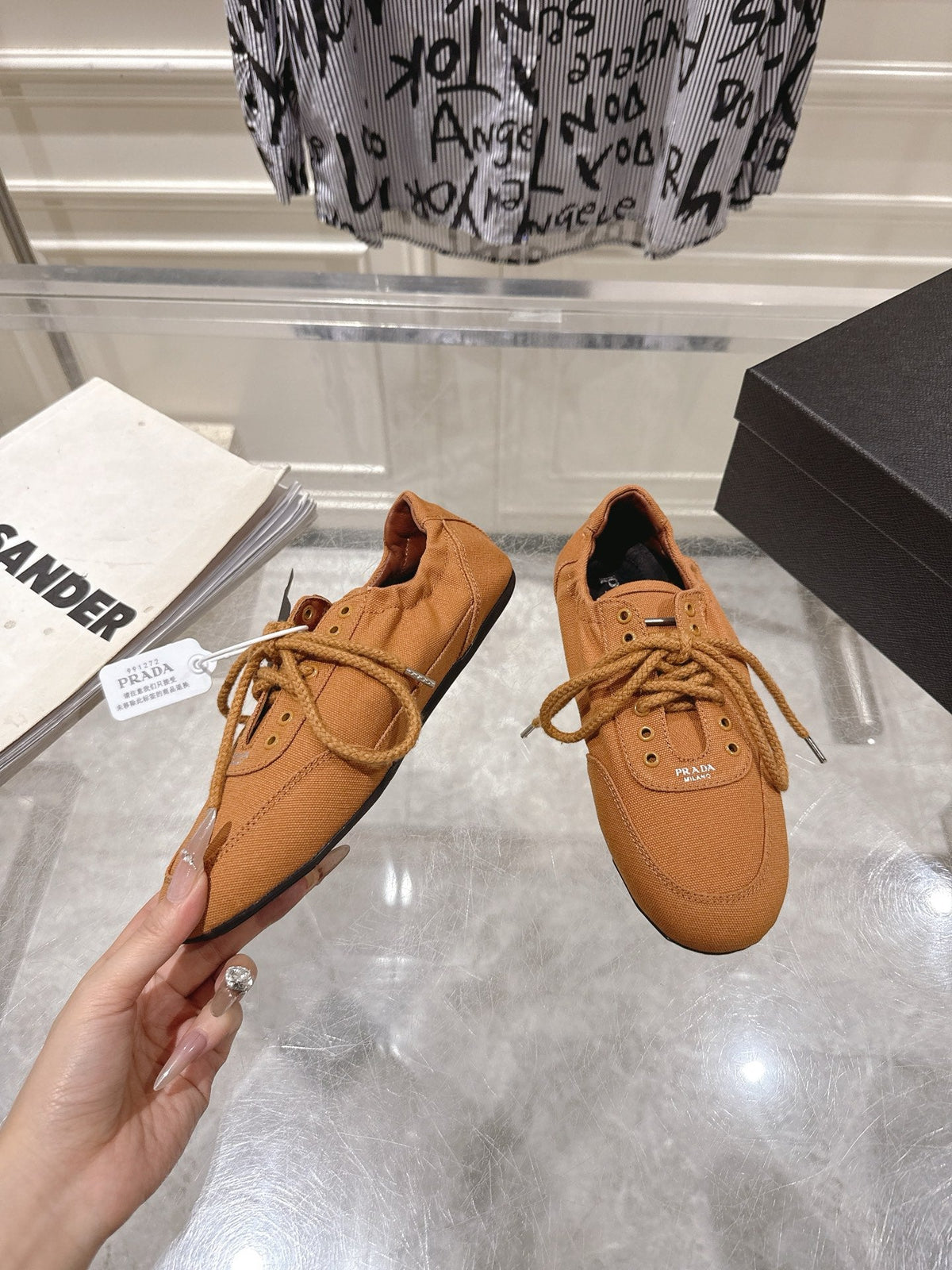 Prada 26S Sneakers Brown Canvas 148090