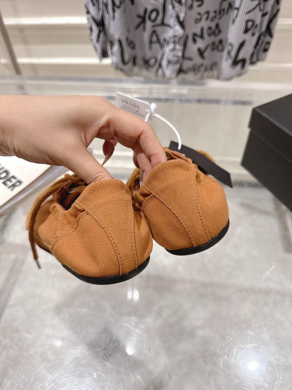 Prada 26S Sneakers Brown Canvas 148090