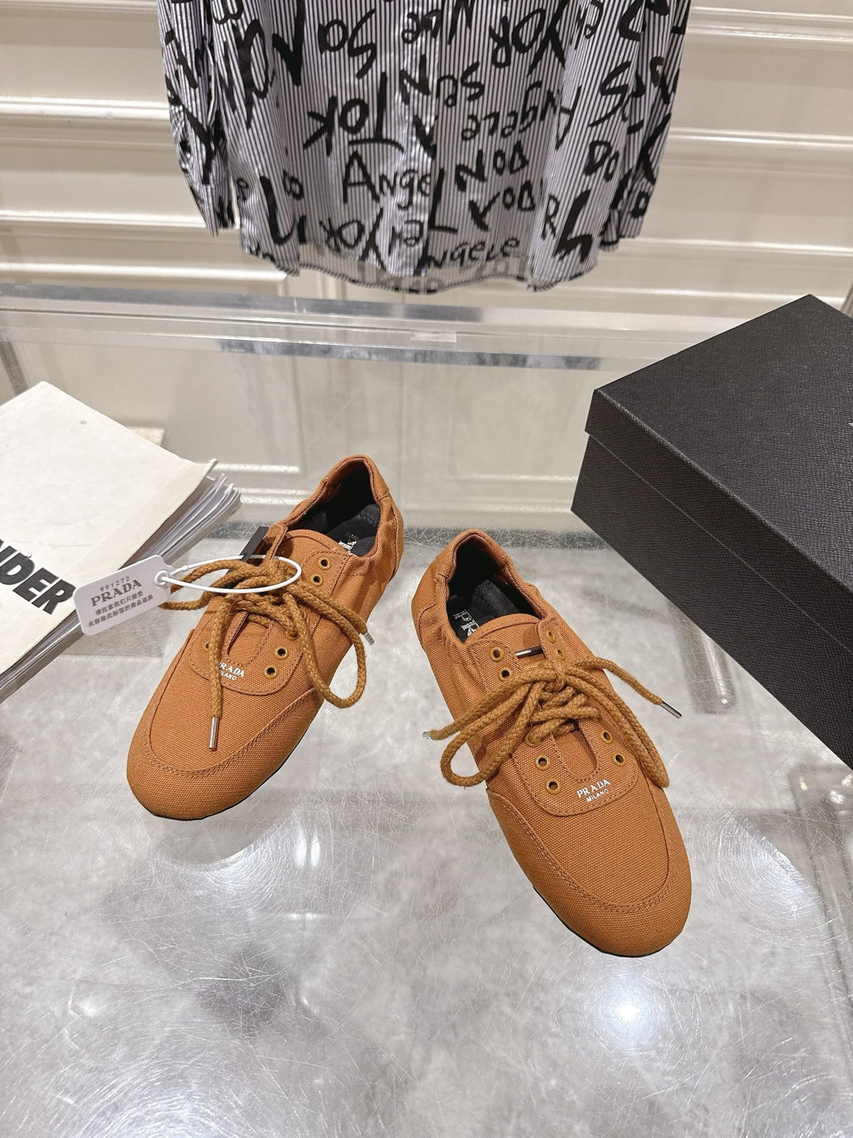 Prada 26S Sneakers Brown Canvas 148090