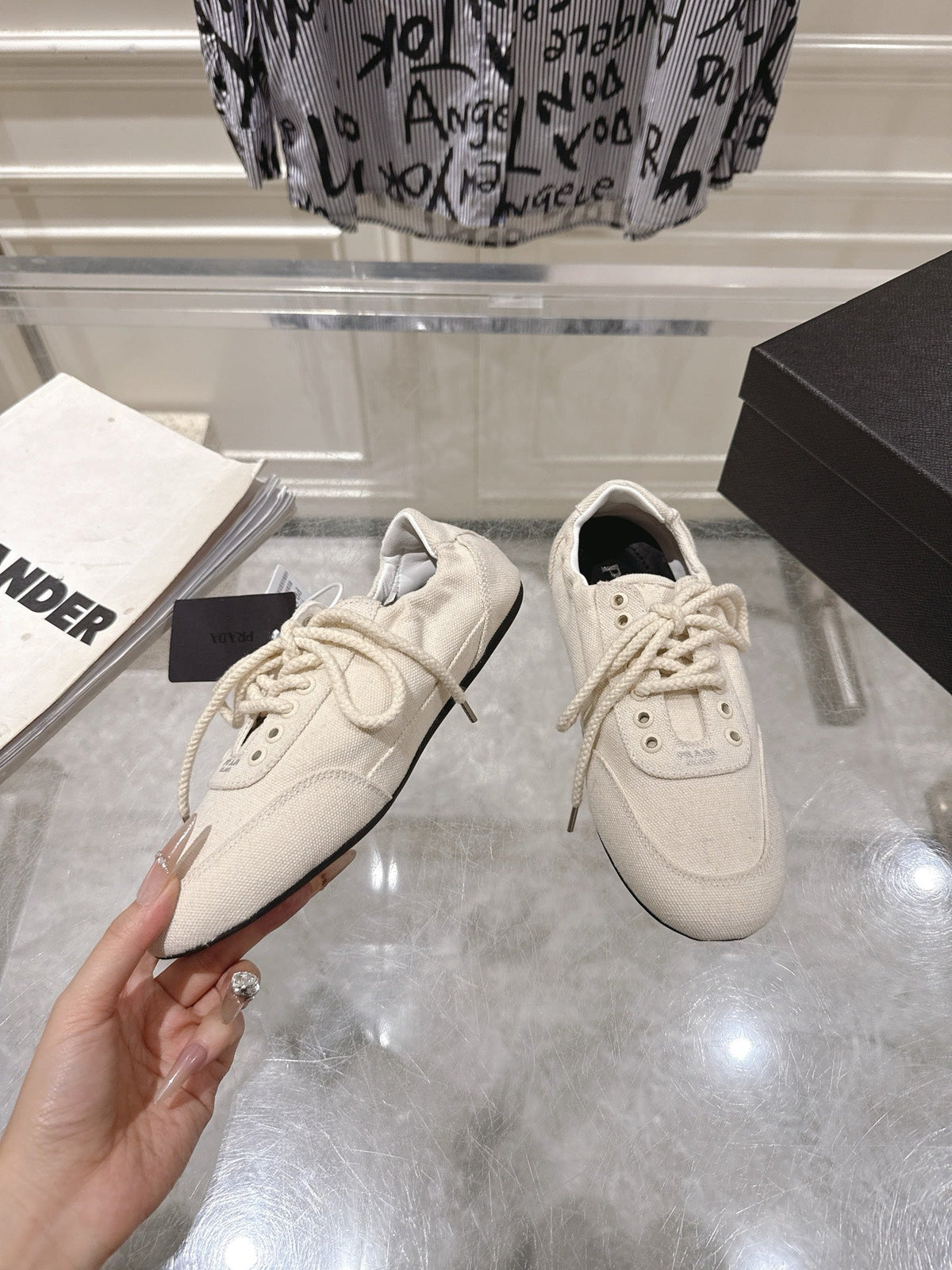 Prada 26S Sneakers White Canvas 148092