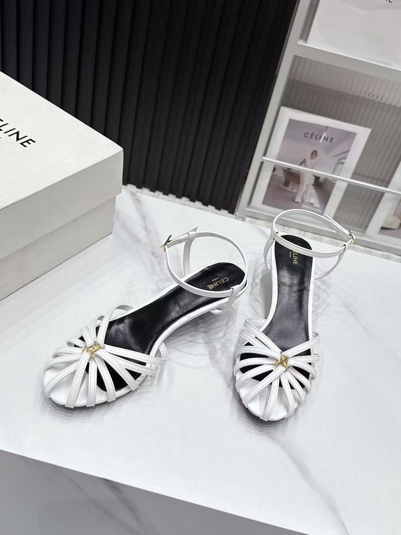 Celine 26s Triomphe Sandal 5cm White Lambskin 987281