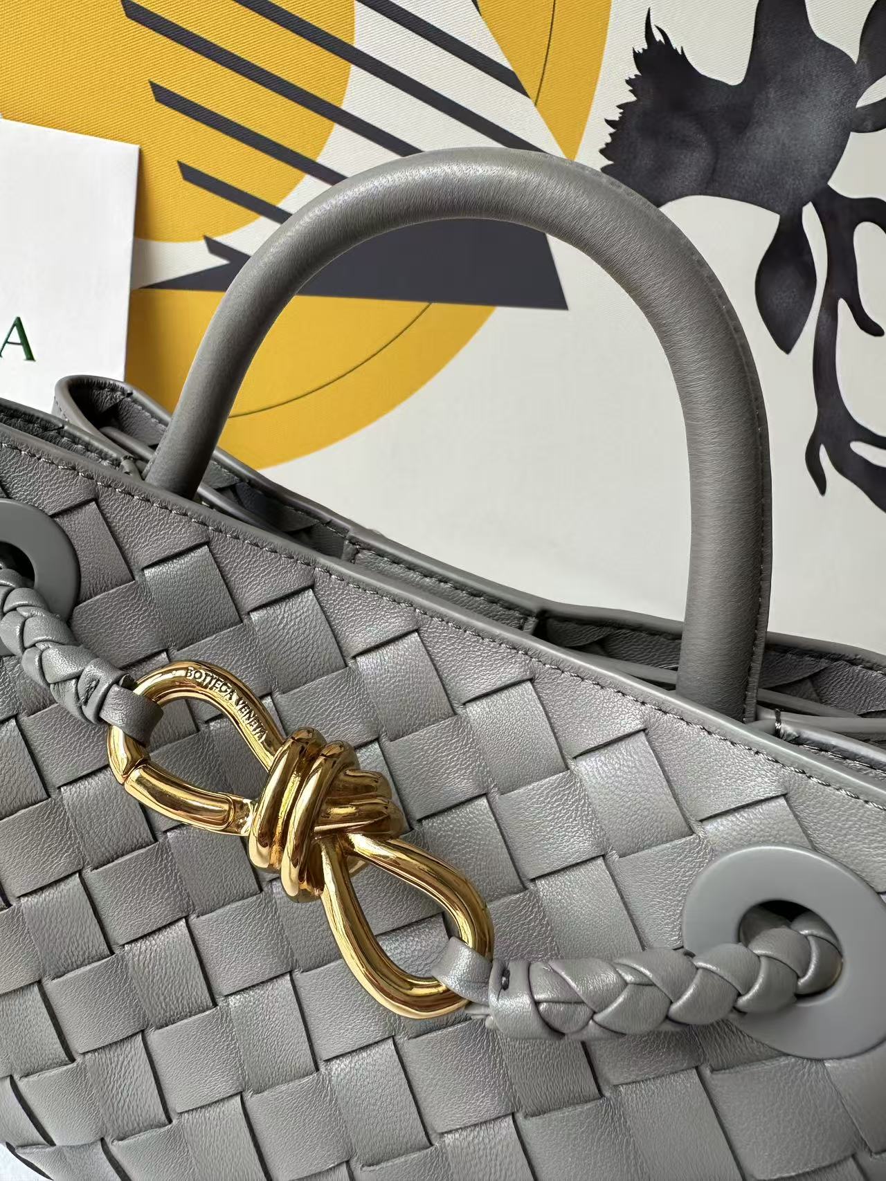 BV Small Andiamo Bag 20cm Grey Intrecciato Leather 291448