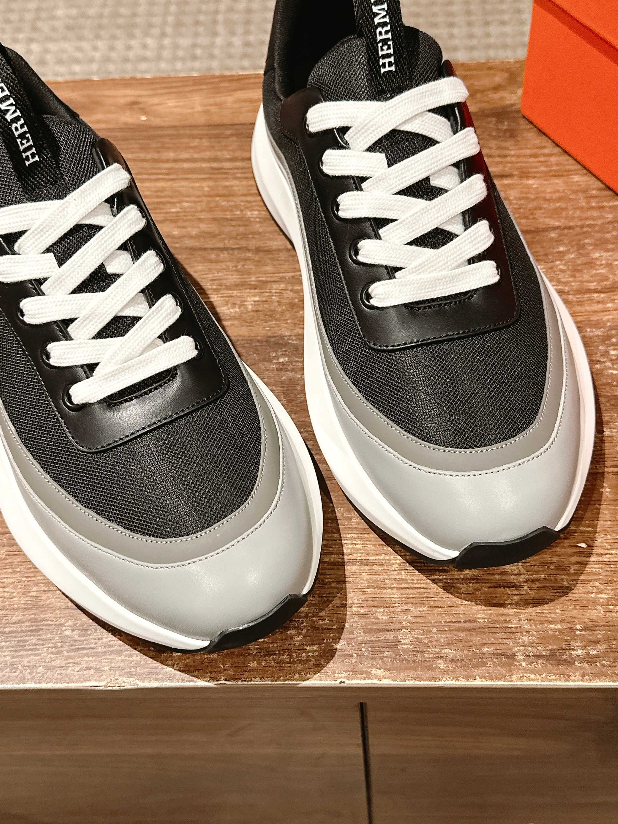 HM Gramme Sneaker Black Mesh 317600