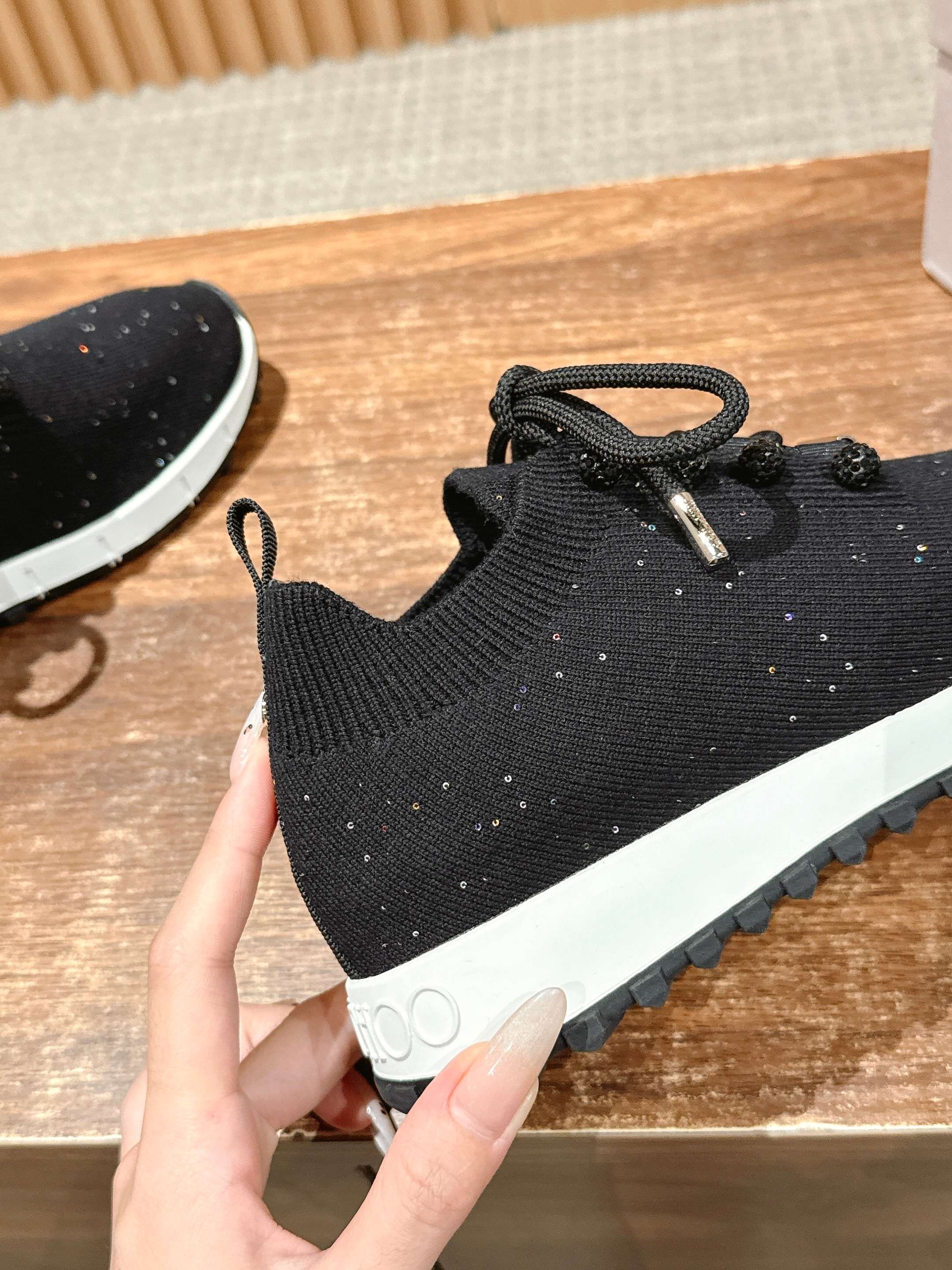 Jimmy Pave - Embellished Sneakers Black Sequined Knit 400161