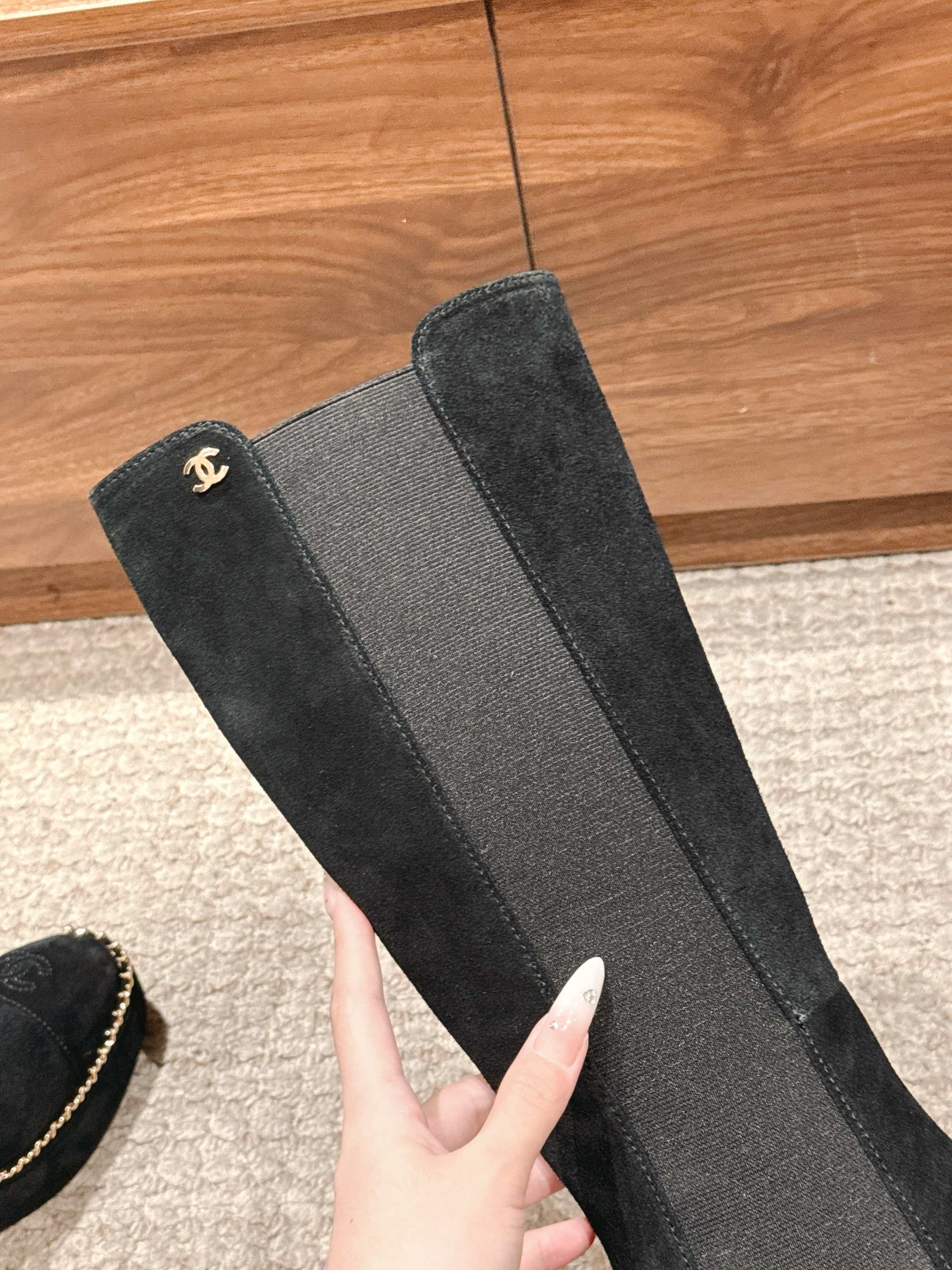 CC 25 Chelsea High Boots With Chain 85mm Black Suede 428213