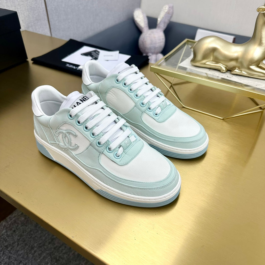 CC 24C Cruise Sneakers Light Turquoise White Cotton 980940