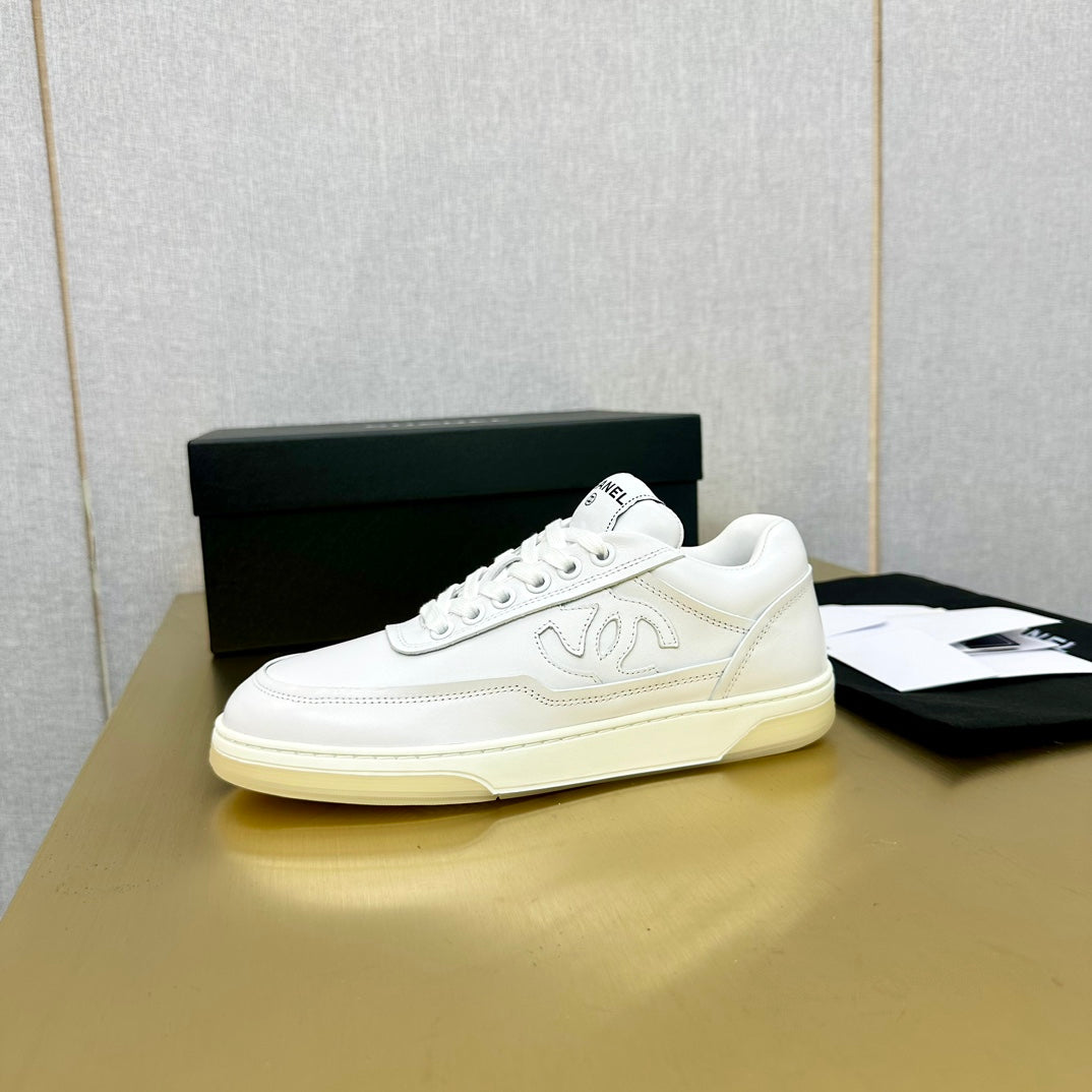 CC 2024 Interlocking Logo Sneakers White Cowhide 980942