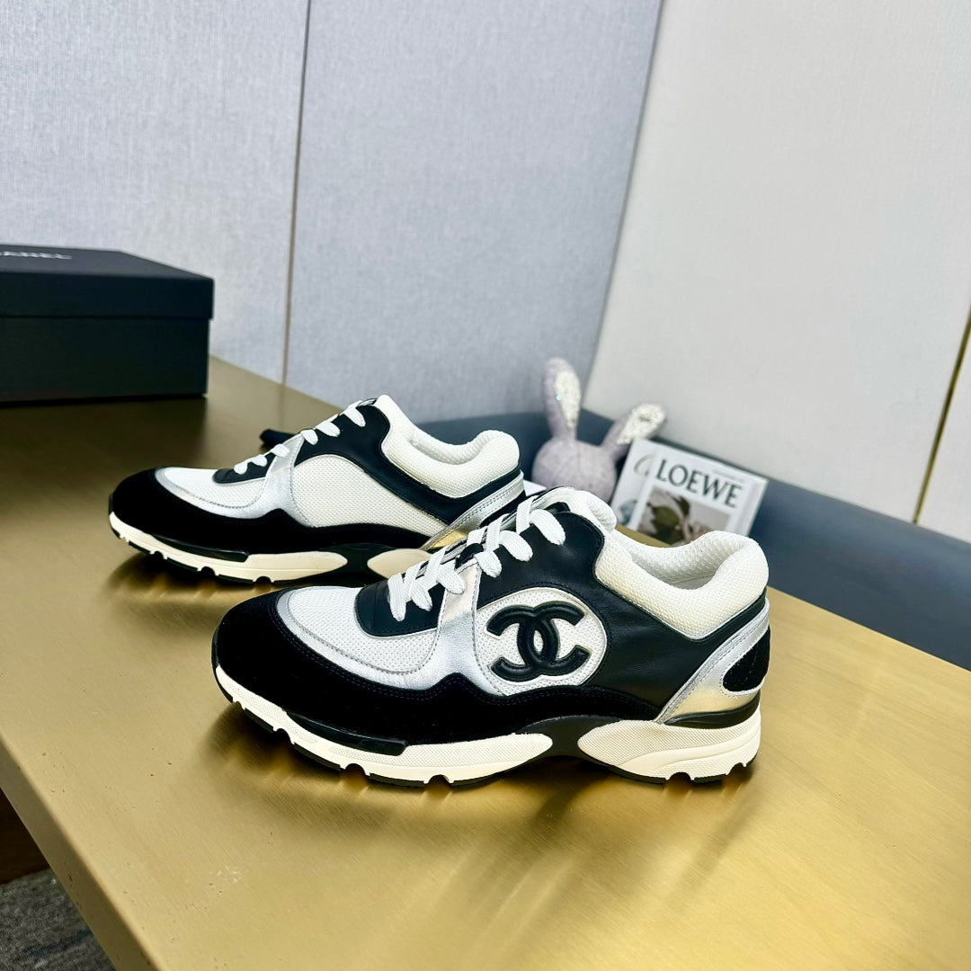 CC 26s Metallic Casual Sneakers Black White Mesh Leather 981006