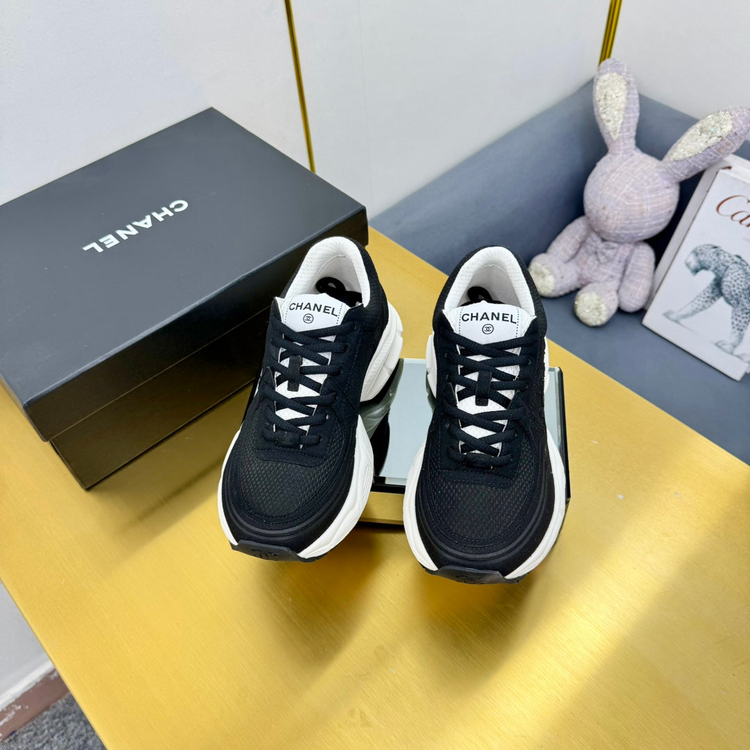 CC Logo Sneakers Black Suede Fabric 927344