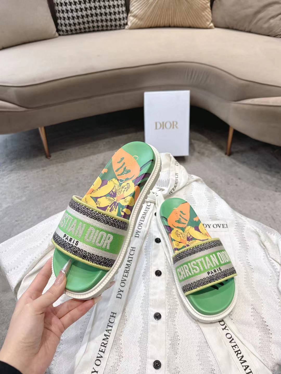CD 26s Platform Sandals Green Leather Fabric 944469