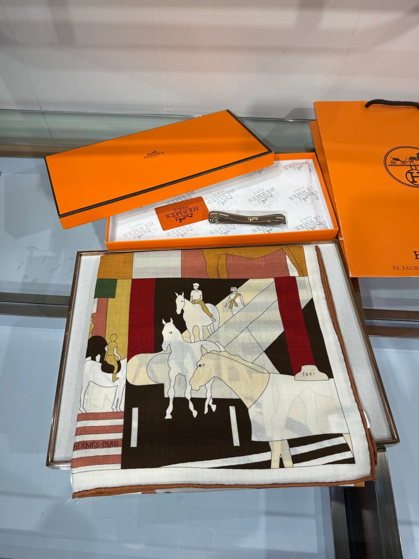 HM 26s 140x140cm Mon Cheval et Moi Scarf Cashmere Silk 214215