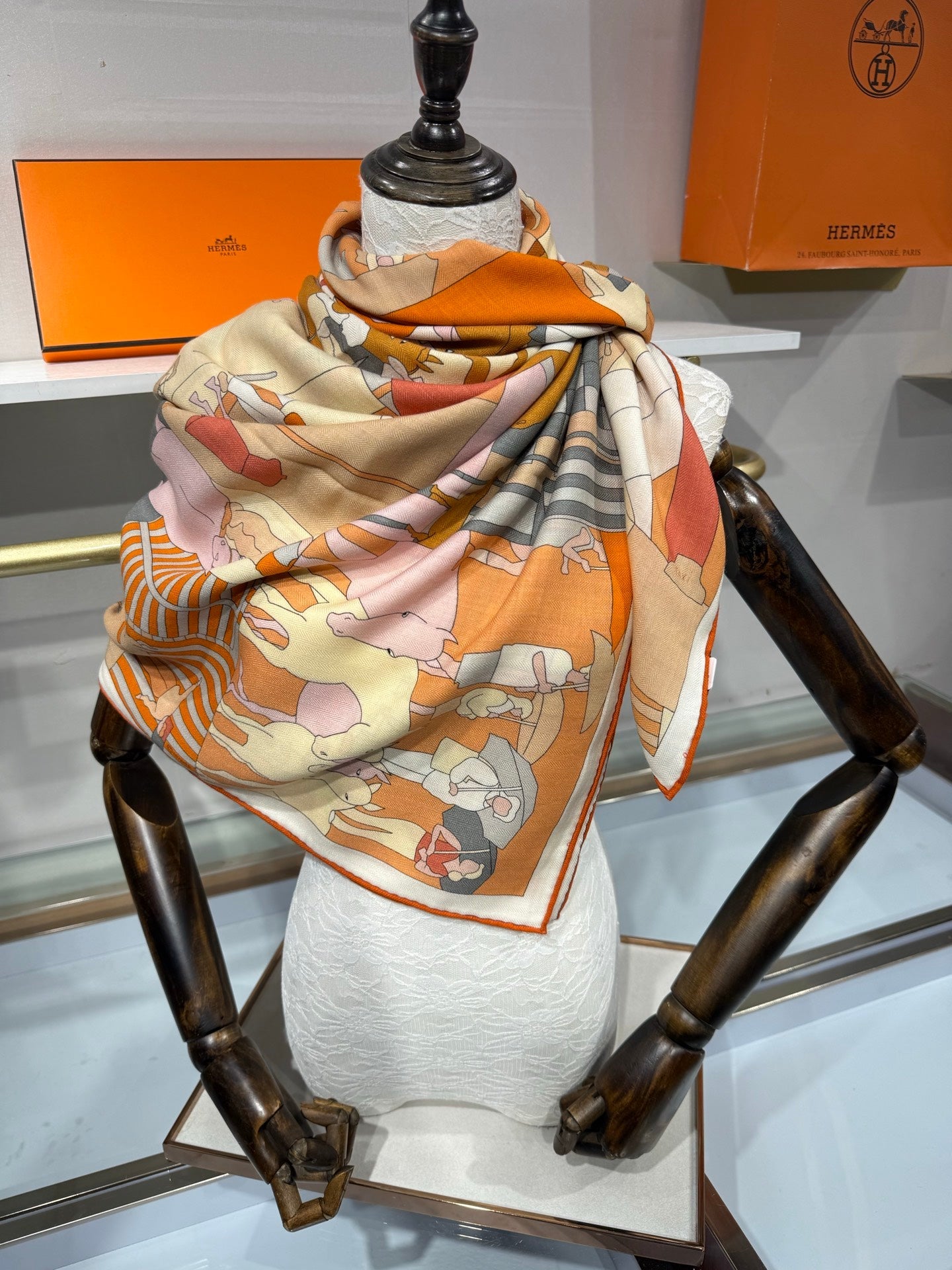 HM 26s 140x140cm Mon Cheval et Moi Scarf Cashmere Silk 214214