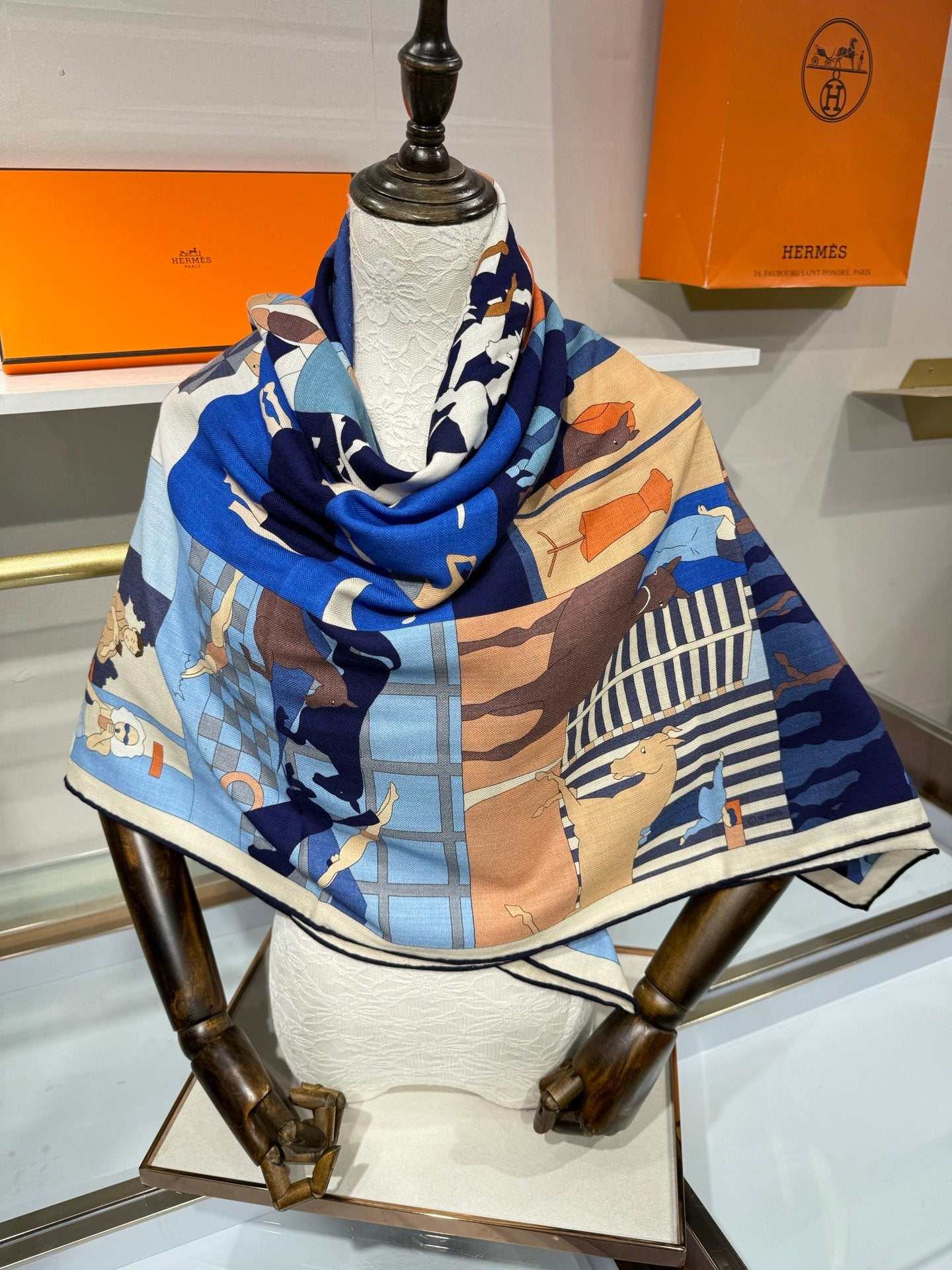 HM 26s 140x140cm Mon Cheval et Moi Scarf Cashmere Silk 214223
