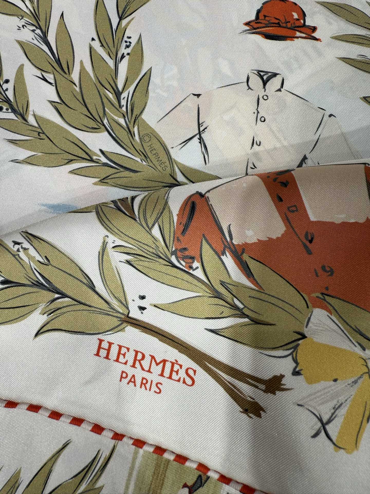 HM 26s Champ de Courses a Chantilly Scarf 90x90 Mulberry Silk 215599