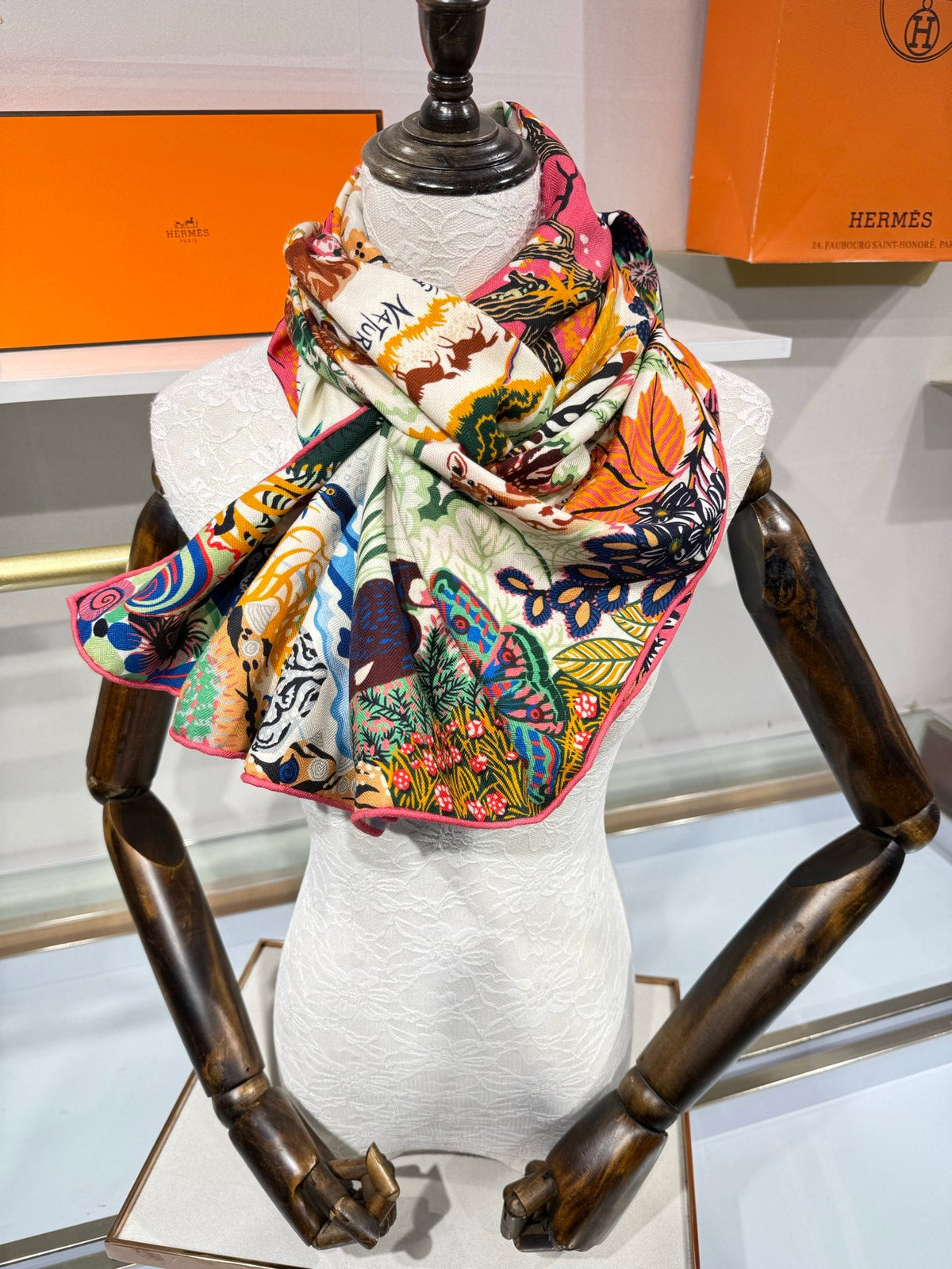 HM 26s Scarf 140 In Cashmere And Silk 217528