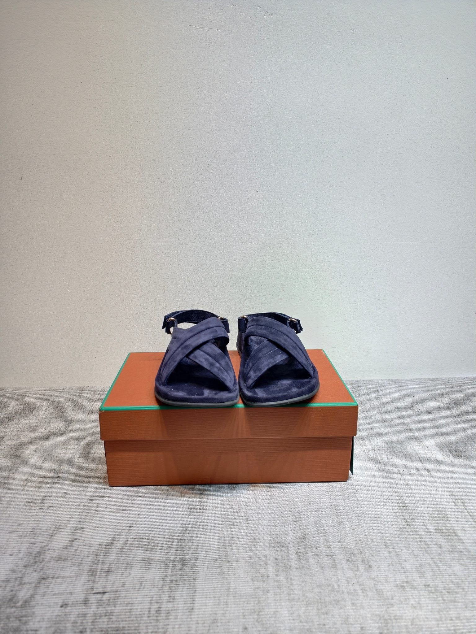 LP 26s Hector Sandal Dark Blue Suede 864860