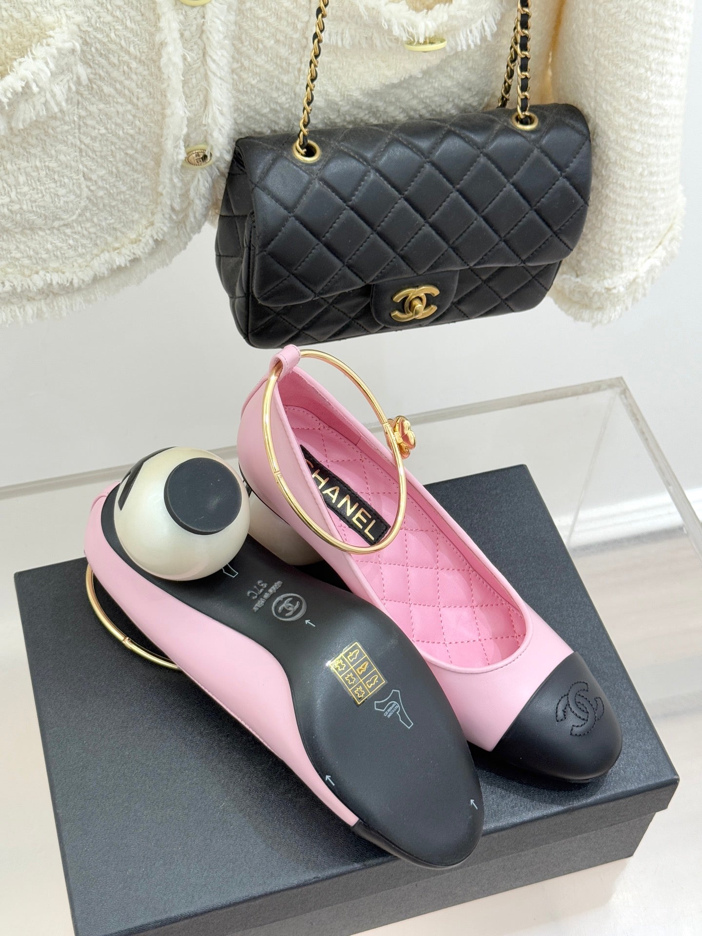 CC 26C Ribbon Camellia Mary Jane With Giant Pearl Black Pink Lambskin
