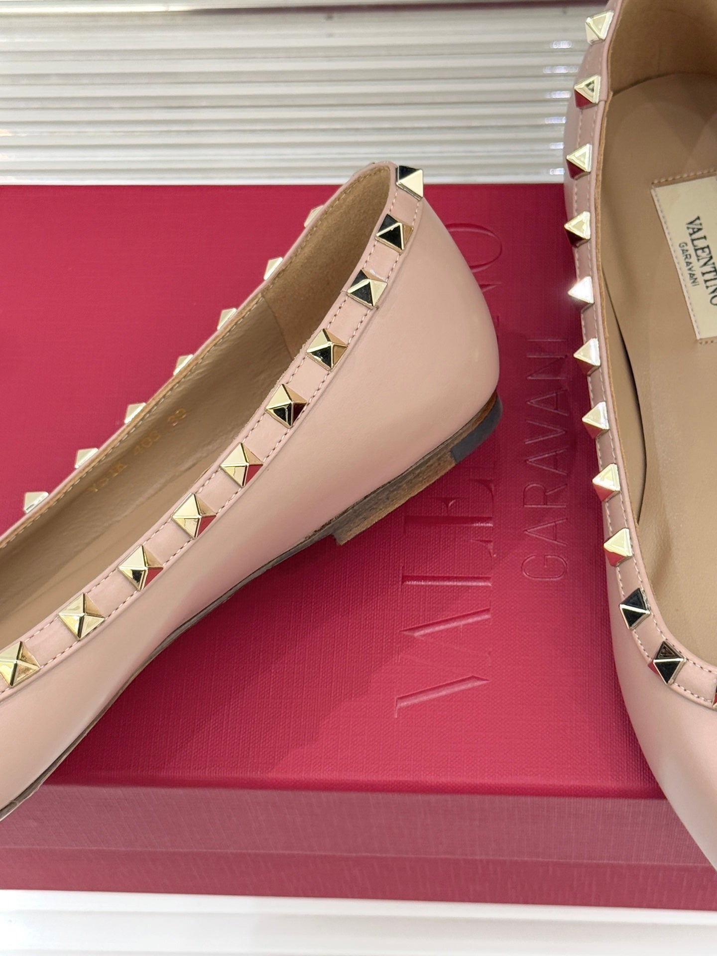 Valentino Rockstud Ballet Flat Beige Sheepskin 642999