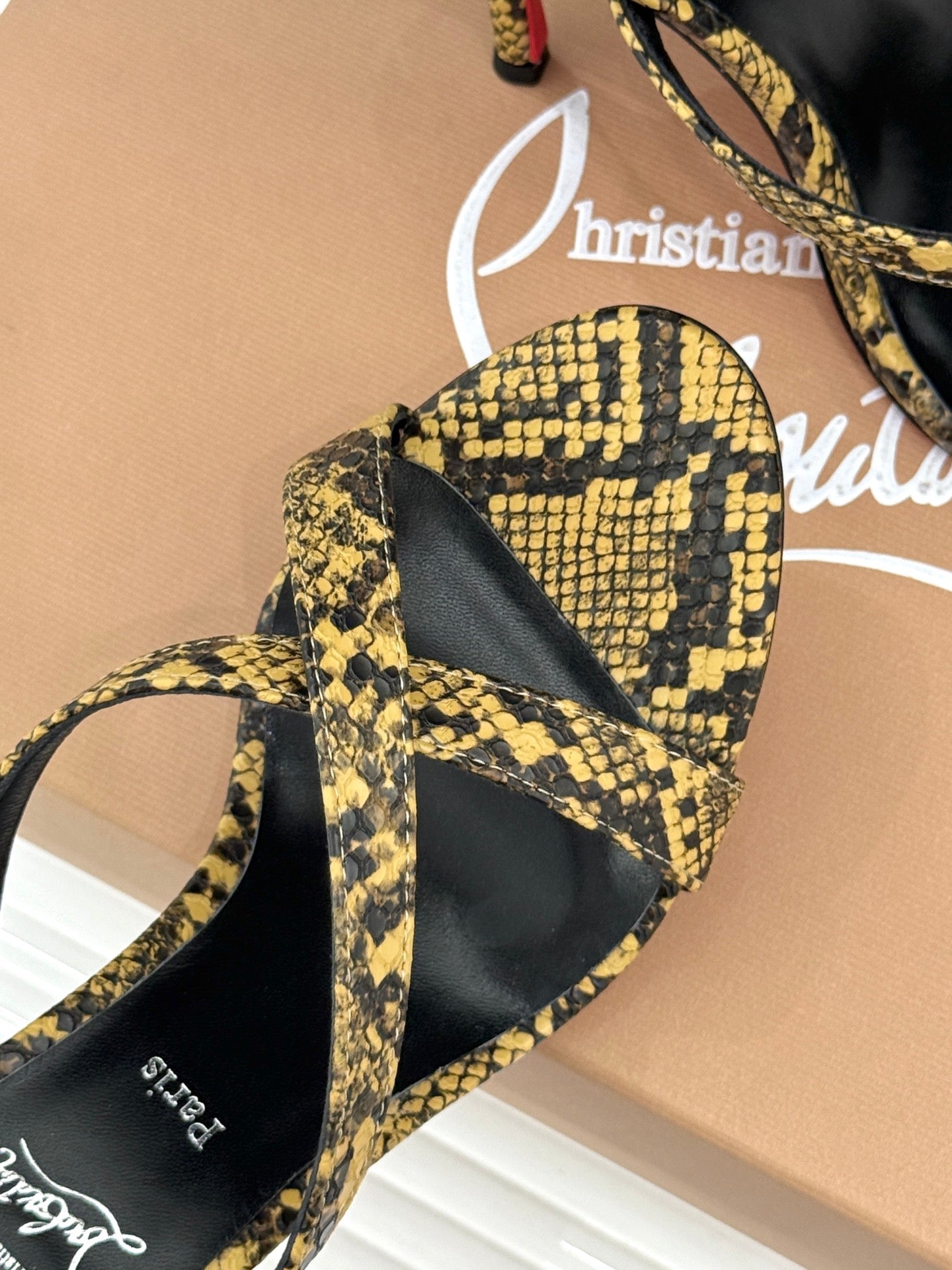 CL 26s Mulazee Cross Mules 8cm Yellow Black Watersnake Leather 991538