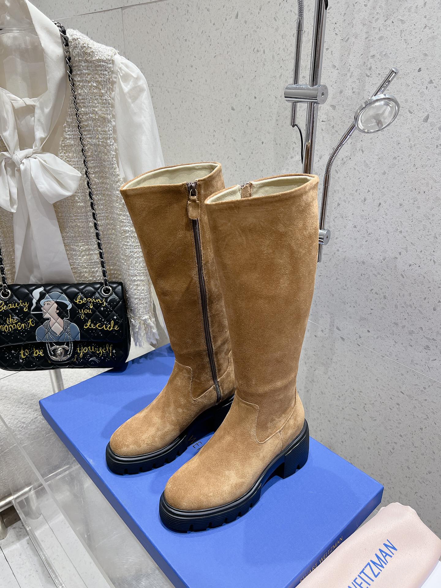 SW  5050 Ultralift Boot Brown Suede 554350