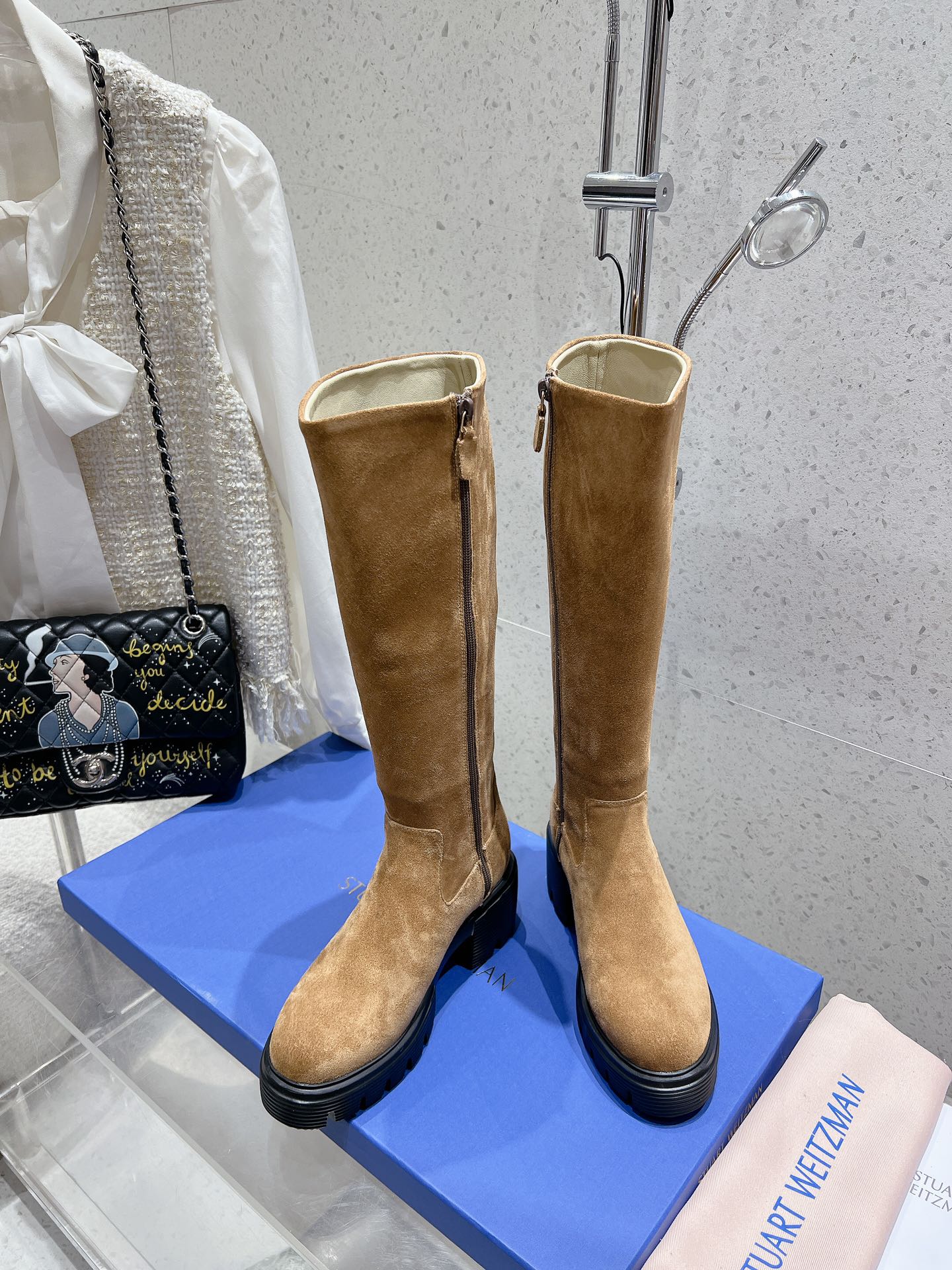 SW  5050 Ultralift Boot Brown Suede 554350