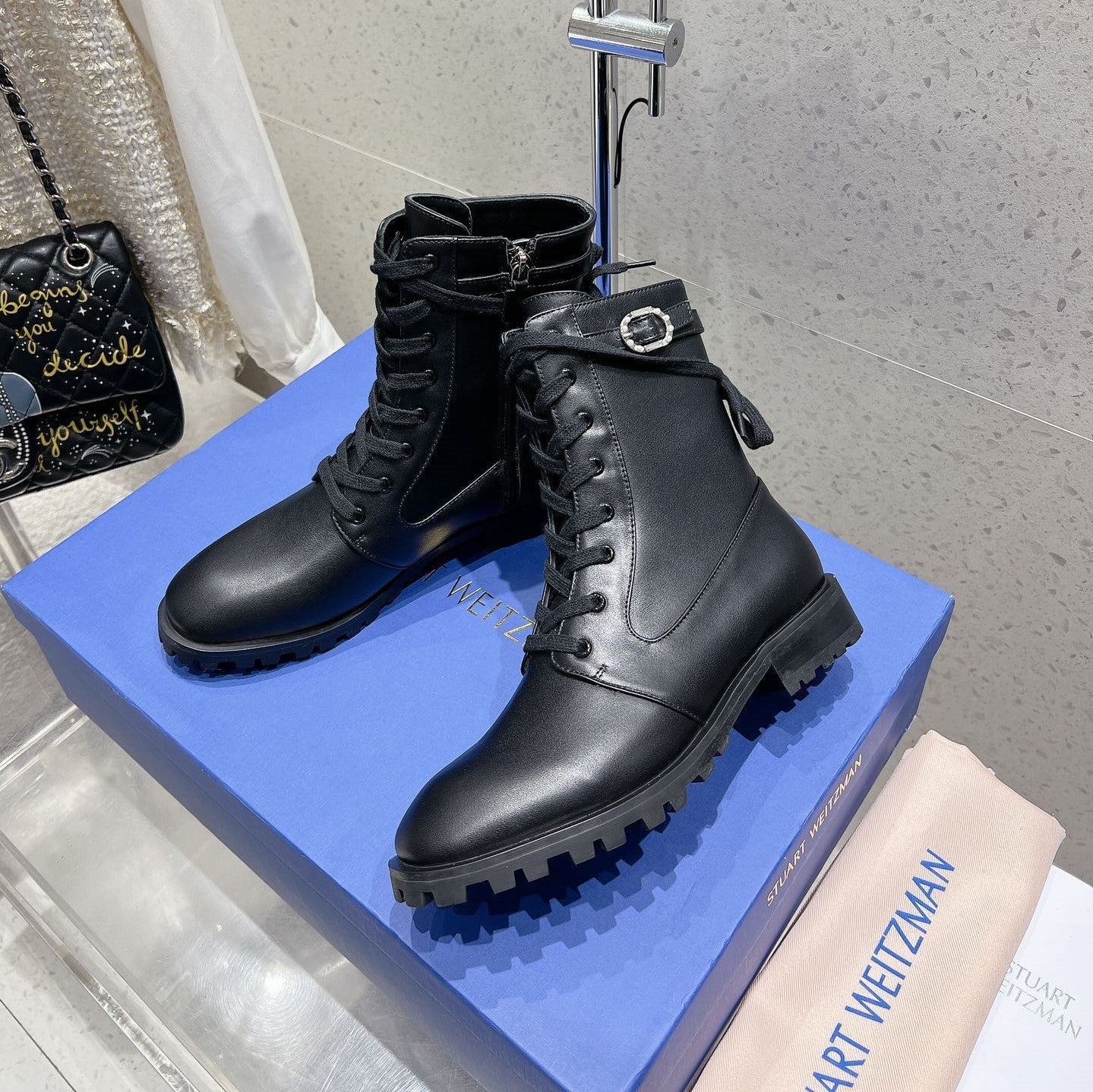 SW  Mckenzee Boot with Buckle Black Leather 554362