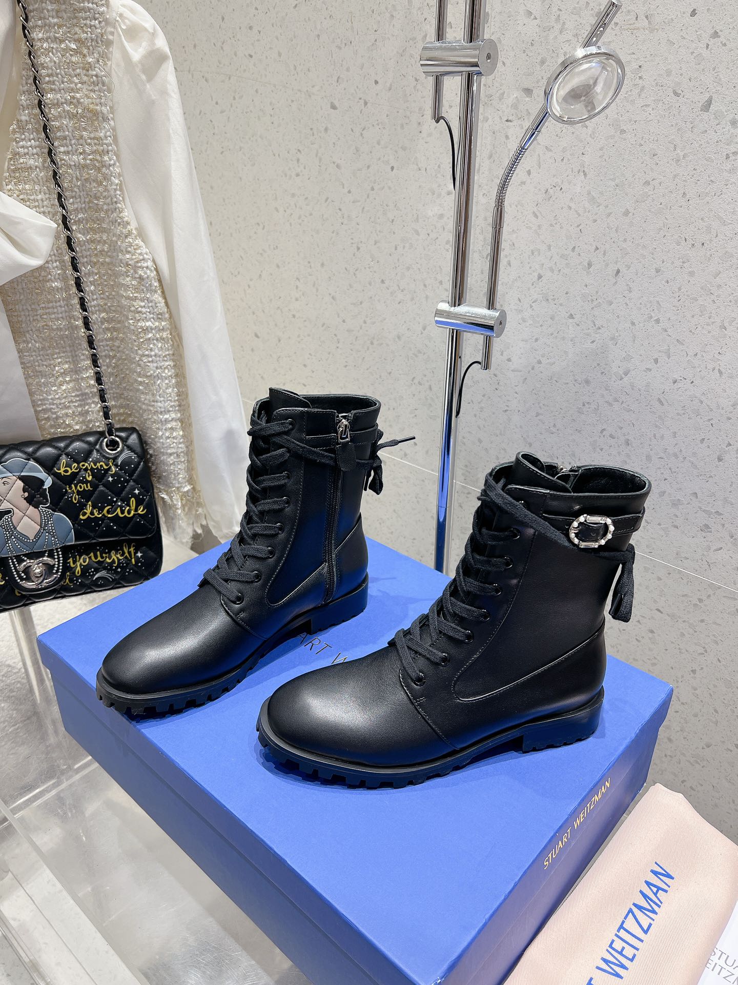 SW  Mckenzee Boot with Buckle Black Leather 554362