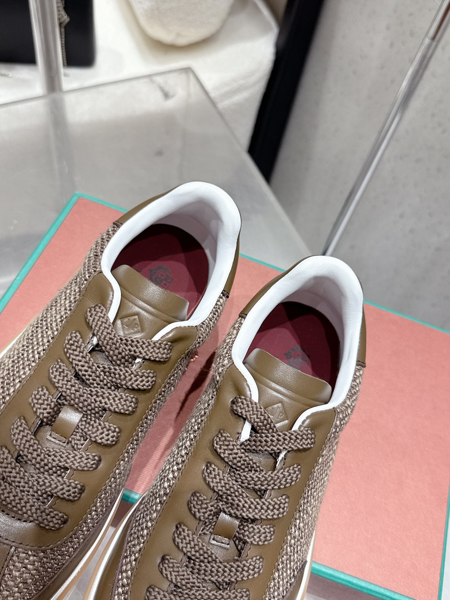 LP Tennis Walk Sneaker Brown Cowhide Cotton 513539