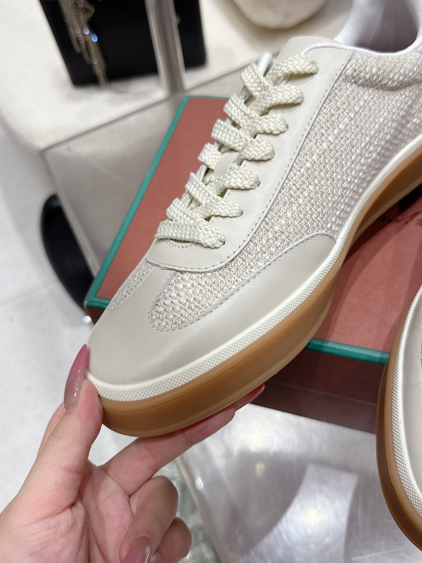 LP Tennis Walk Sneaker Off White Cowhide Cotton 513541