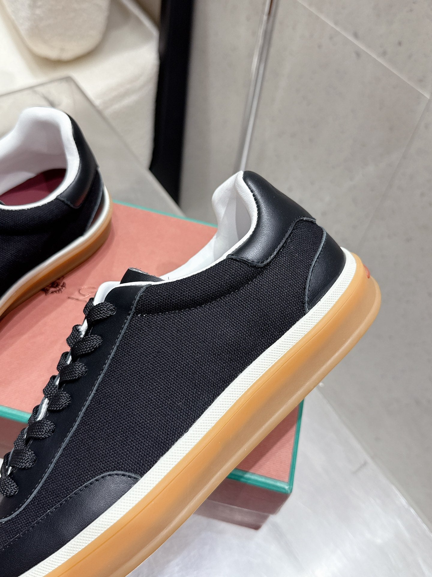 LP Tennis Walk Sneaker Full Black Cowhide Canvas 513545