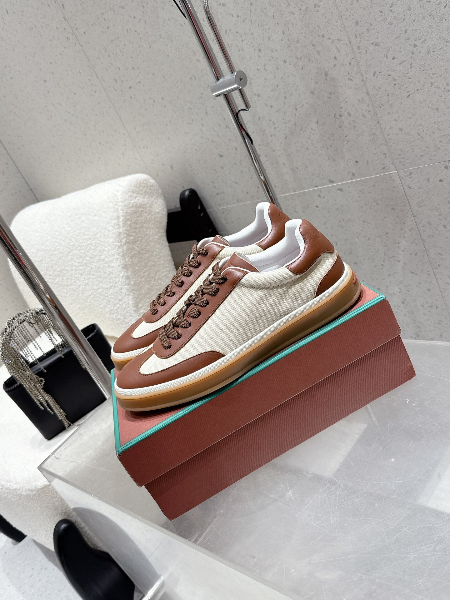 LP Tennis Walk Sneaker Brown Invory Cowhide Canvas 513546
