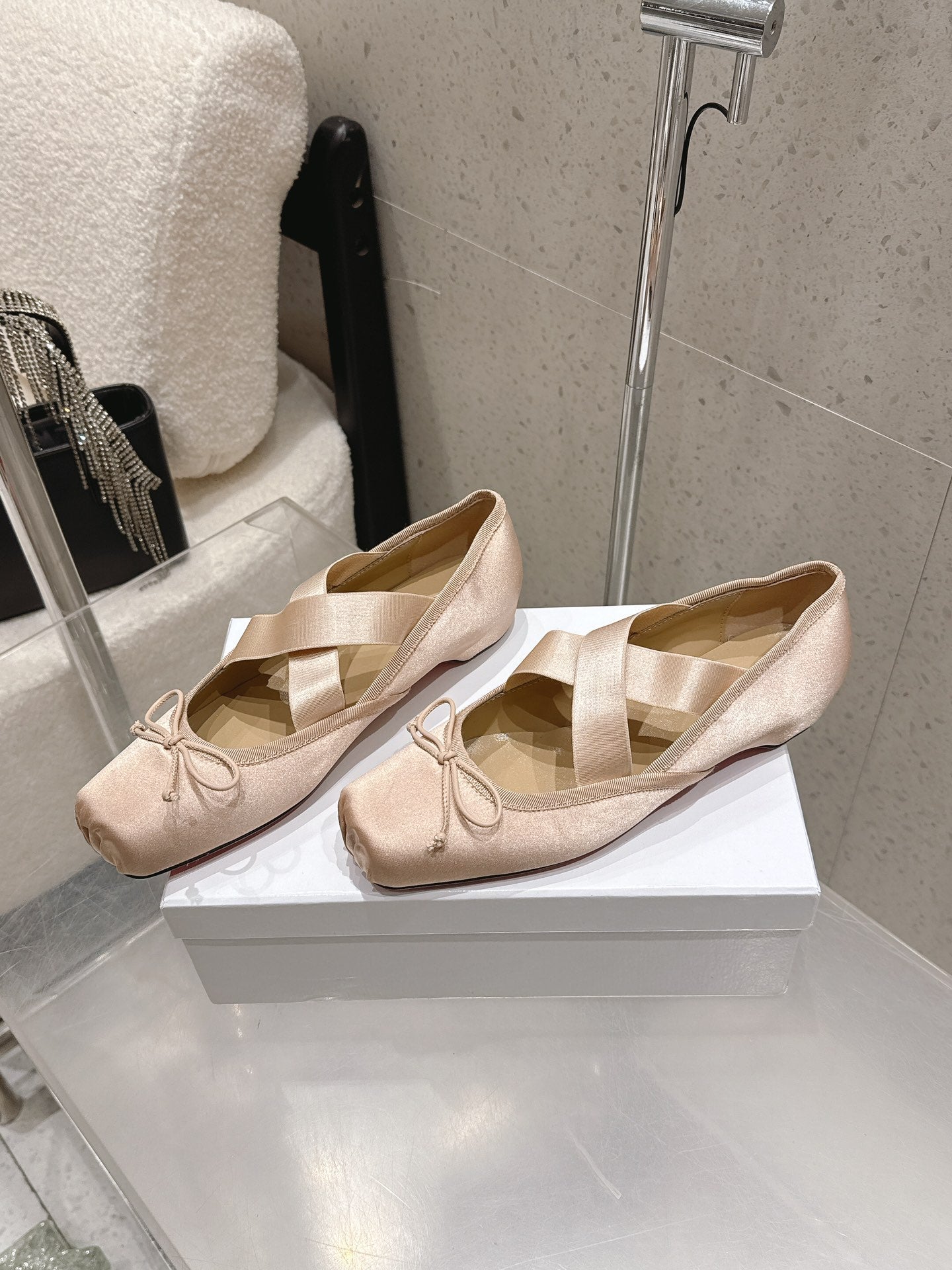 CL Ballet Butterfly Ballet Flats Beige Satin 610809