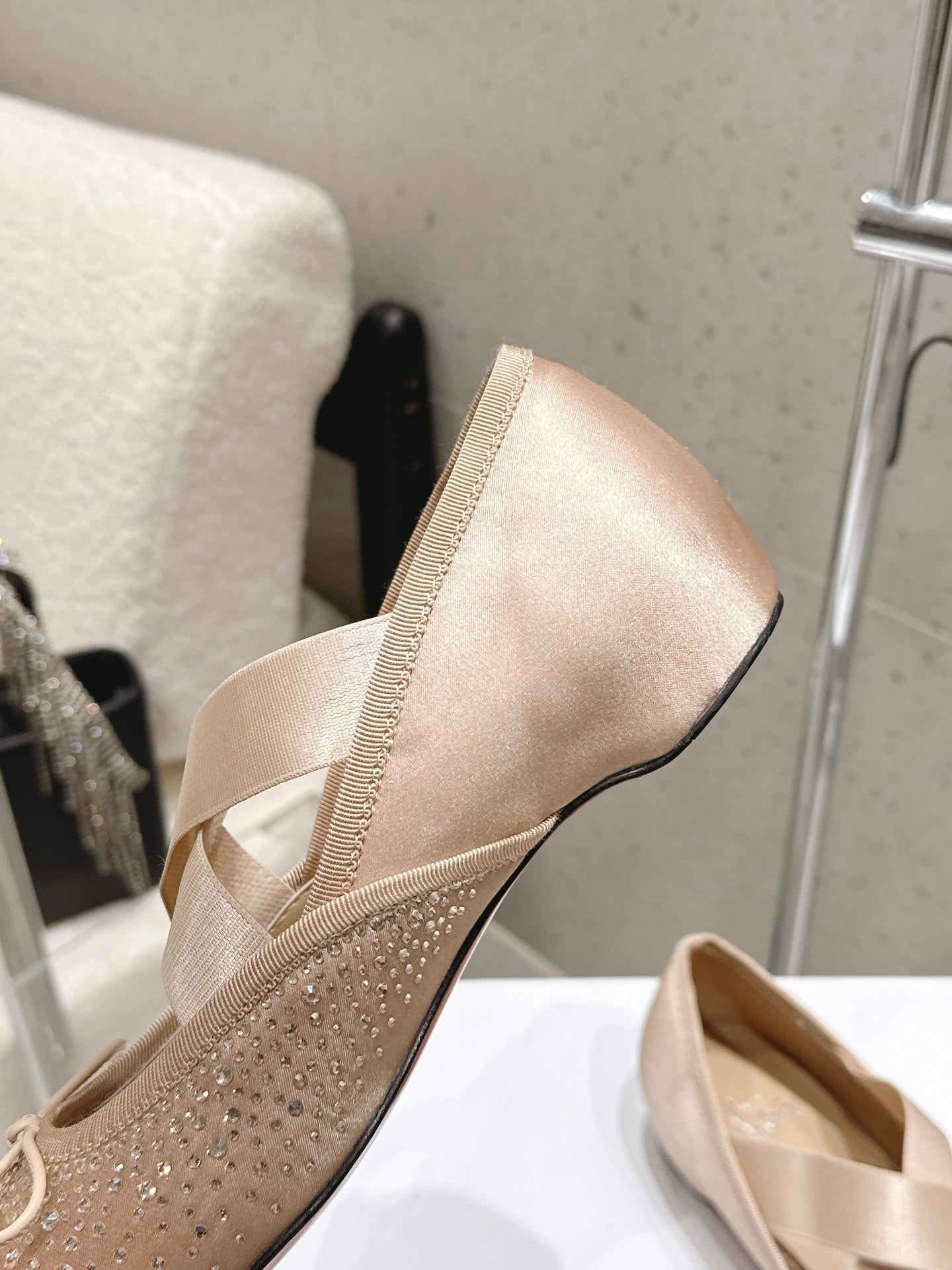 CL Ballet Butterfly Ballet Flats Diamond-Embellished Beige Satin 610813