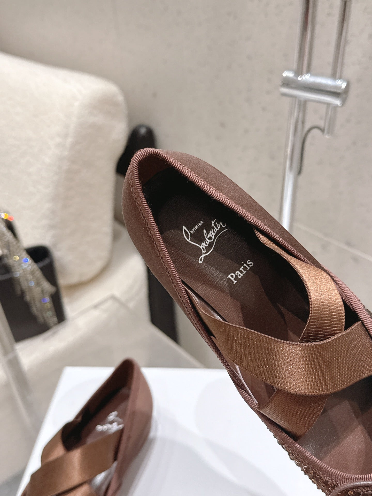 CL Ballet Butterfly Ballet Flats Diamond-Embellished Brown Satin 610814