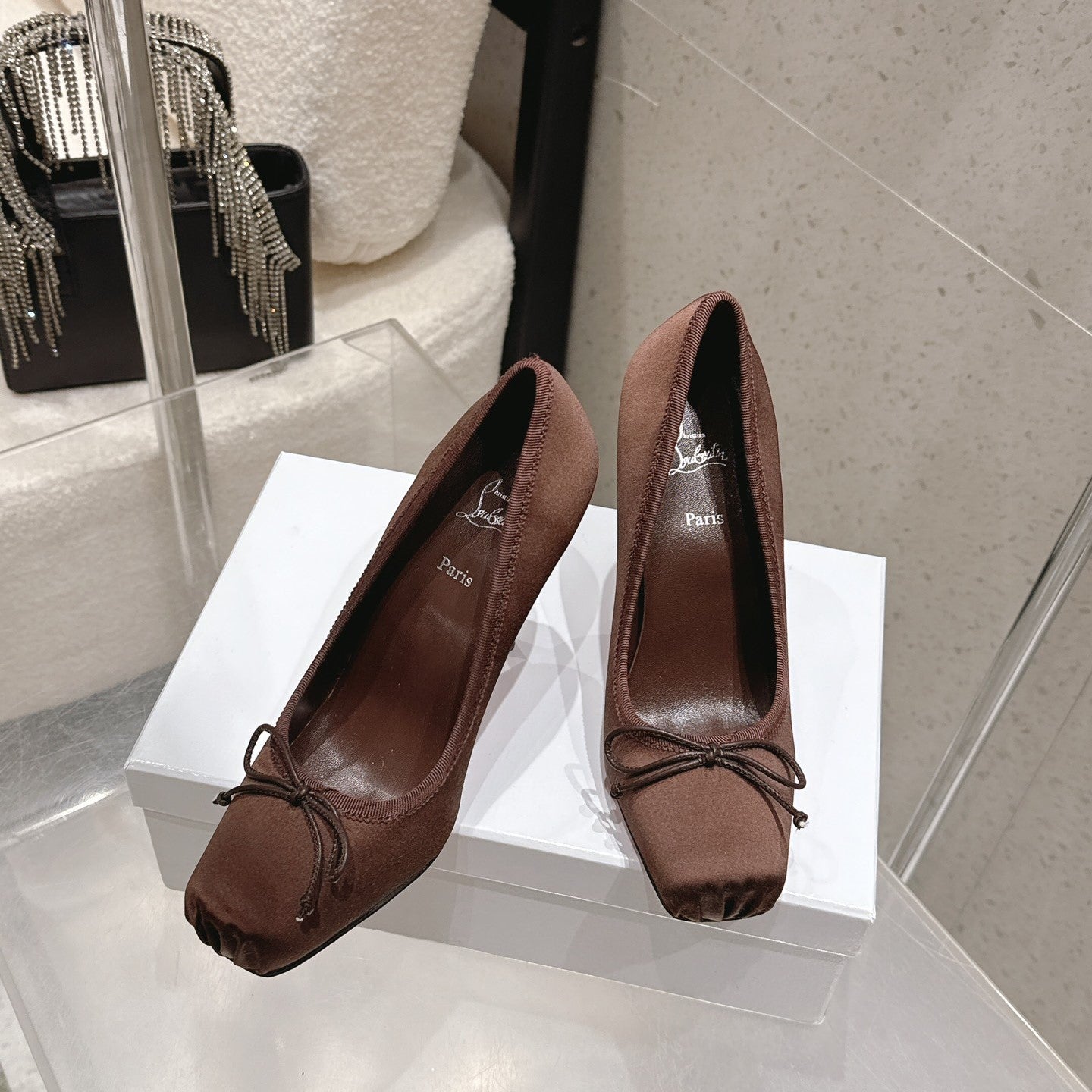 CL Cassia Nodo Pumps 10.5 Brown Satin 610826