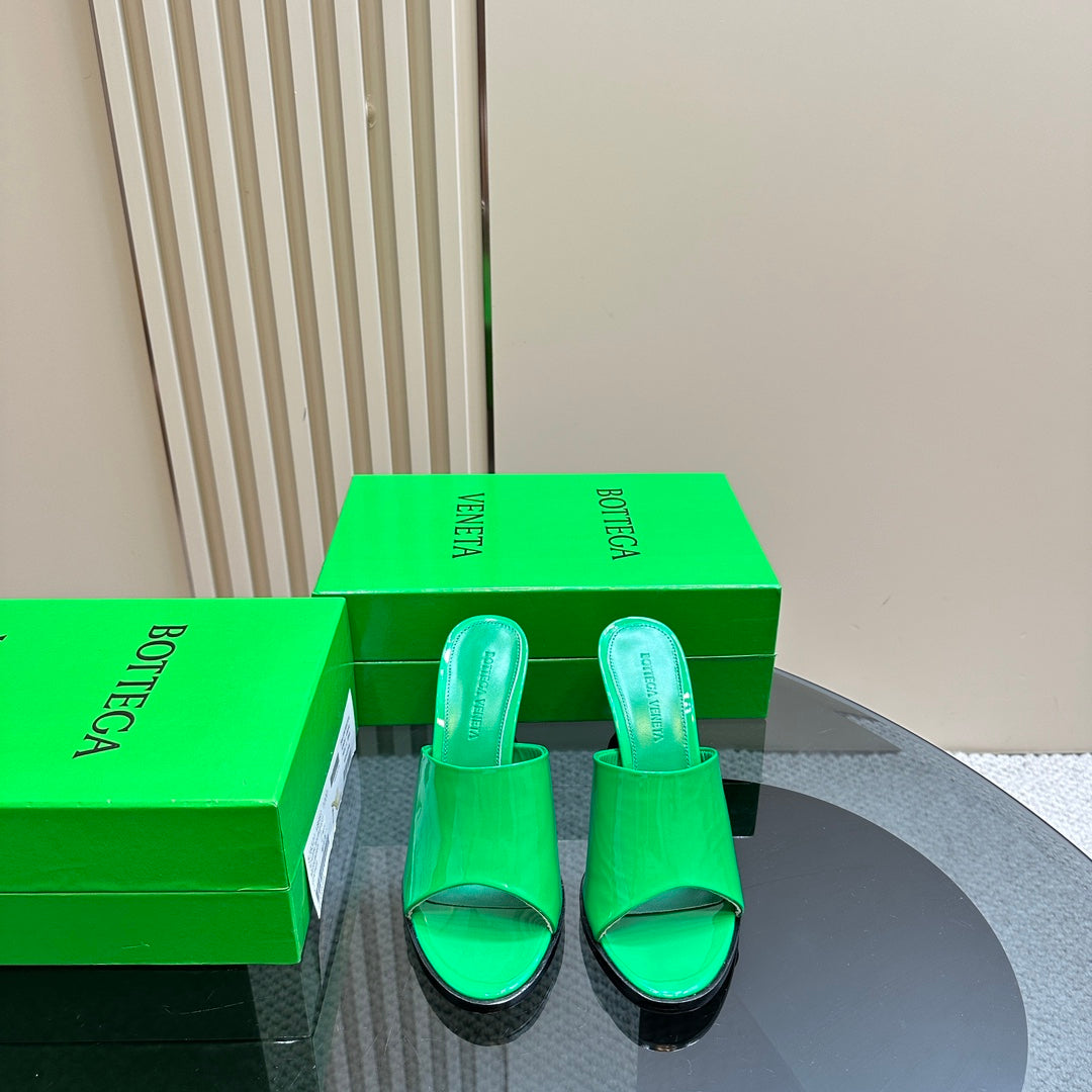 BV 26s High Mule 9.5cm Emerald Green Calfskin