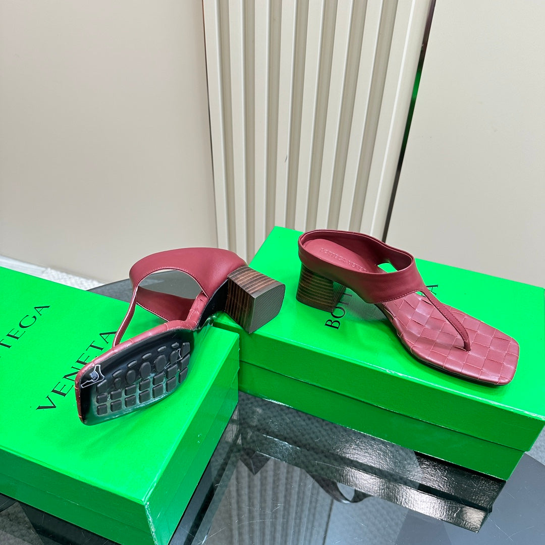 BV 26s Marella Thong 5.5cm Currant Red Intrecciato Leather