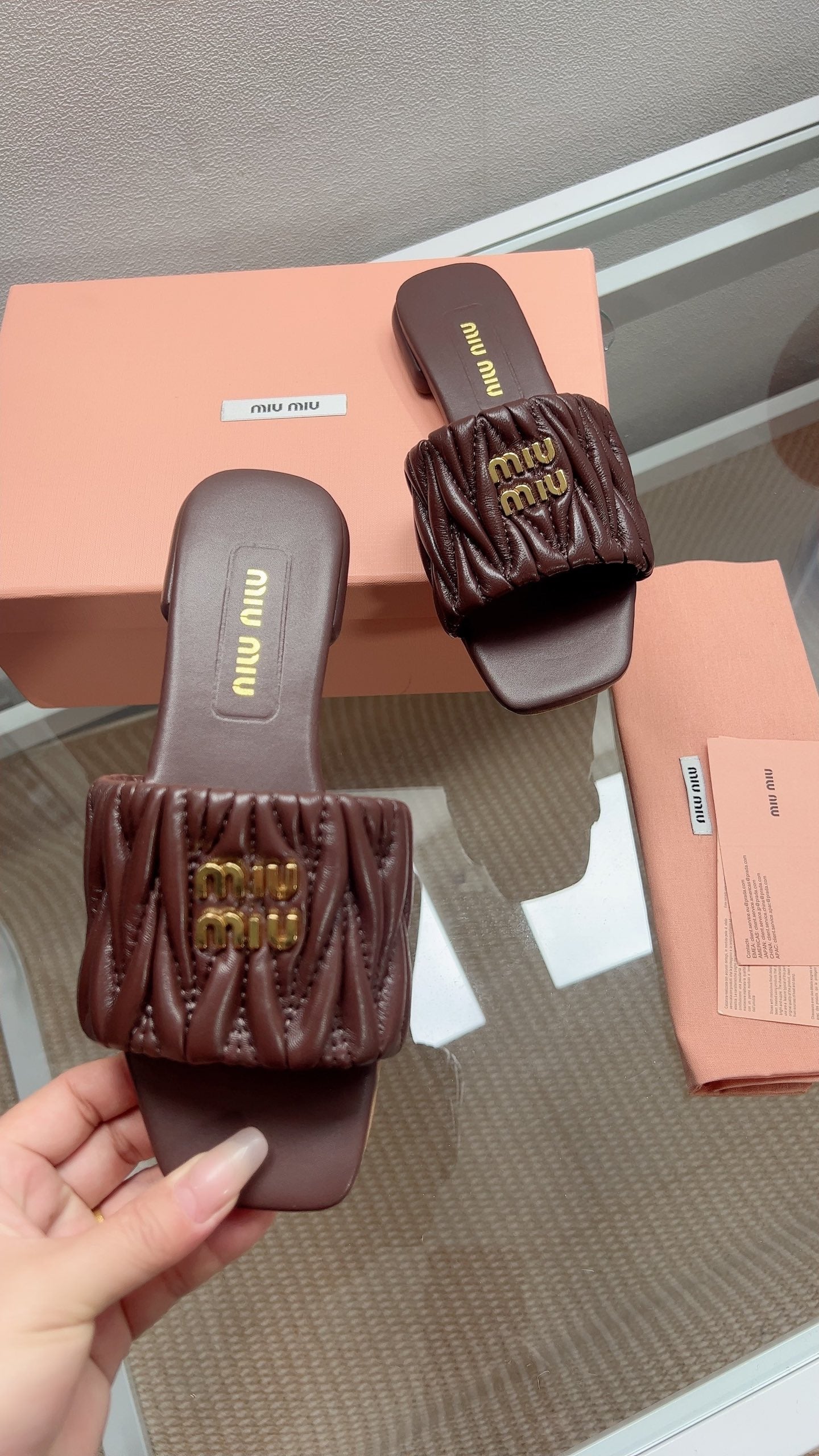 Miu Matelassé Slides Coffee Leather 739549