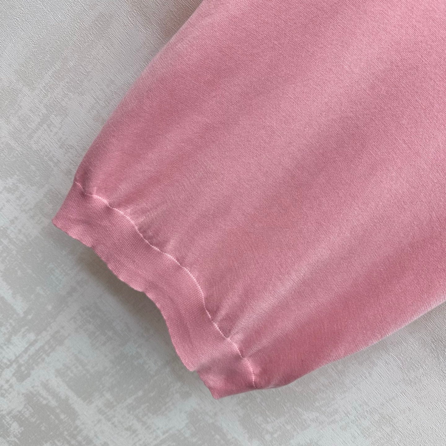 CD Letter Embroidery Short-Sleeve Knit Top Pink Wool 378374