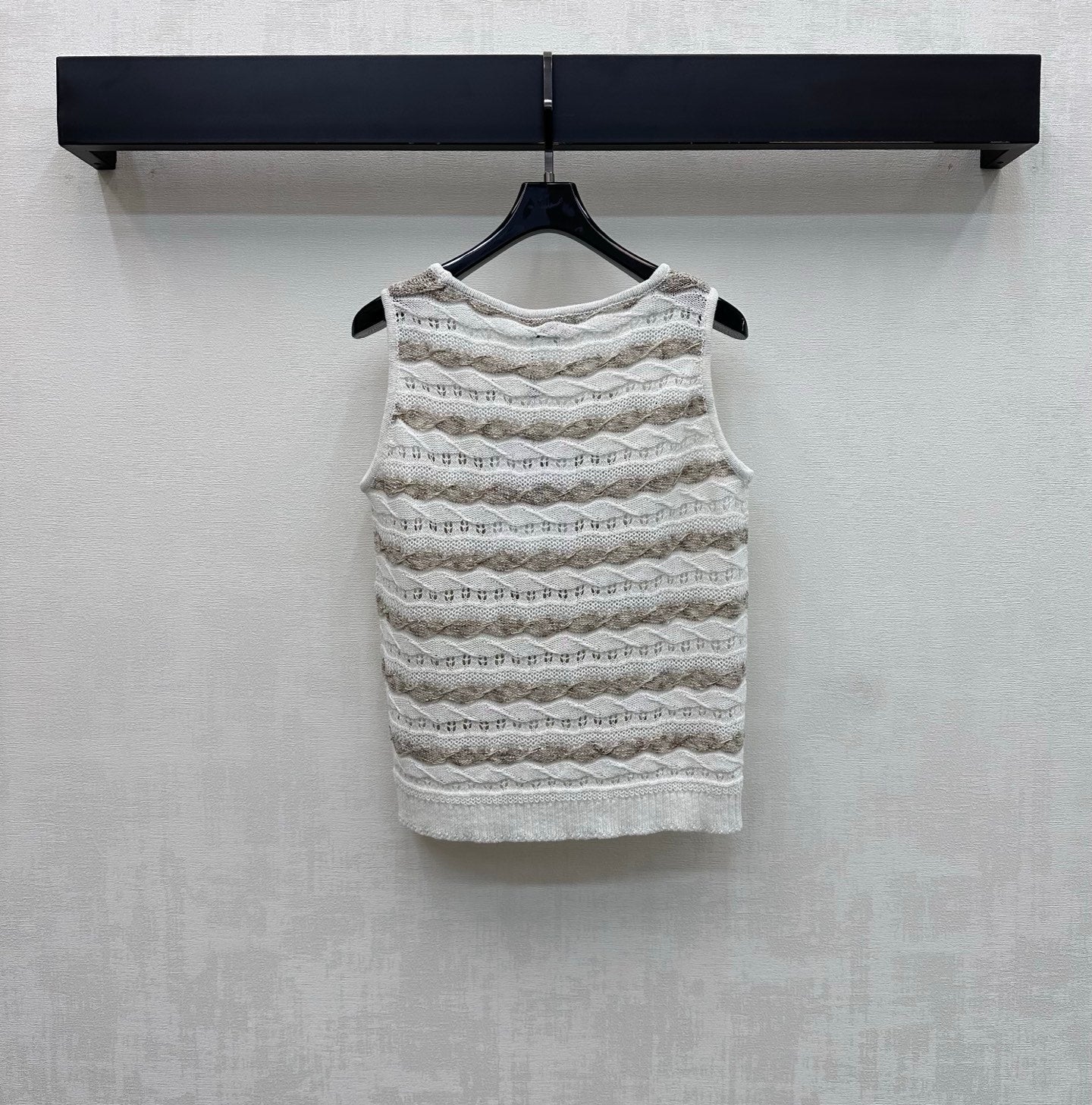 CC 26s Knitted Vest White Taupe Cotton 378379