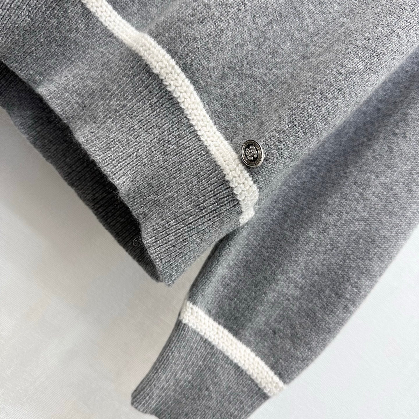 CC 26s Long-Sleeved Top Grey Wool 421300
