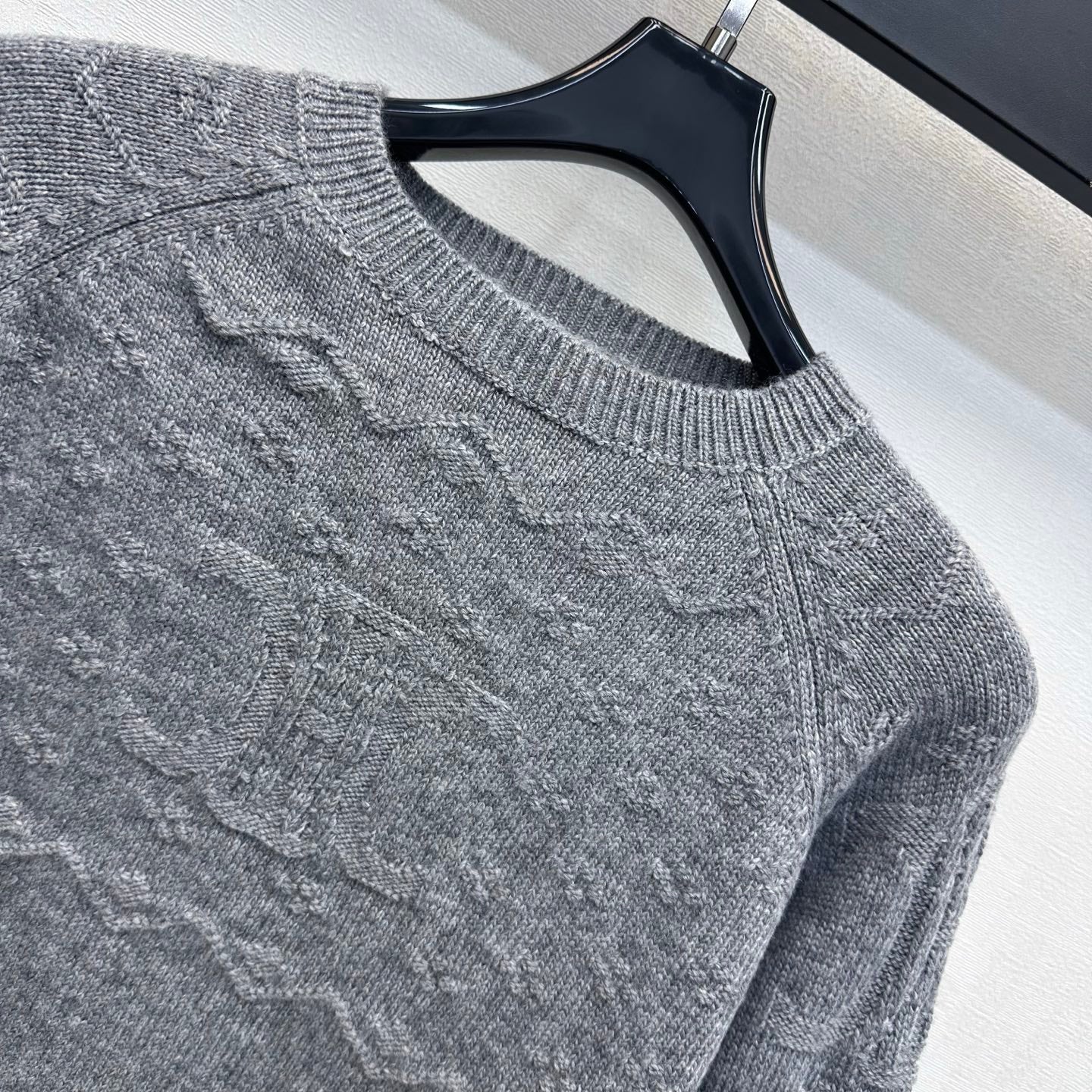 Celine 26s Jacquard Knit Long-Sleeved Top Black Wool 421311