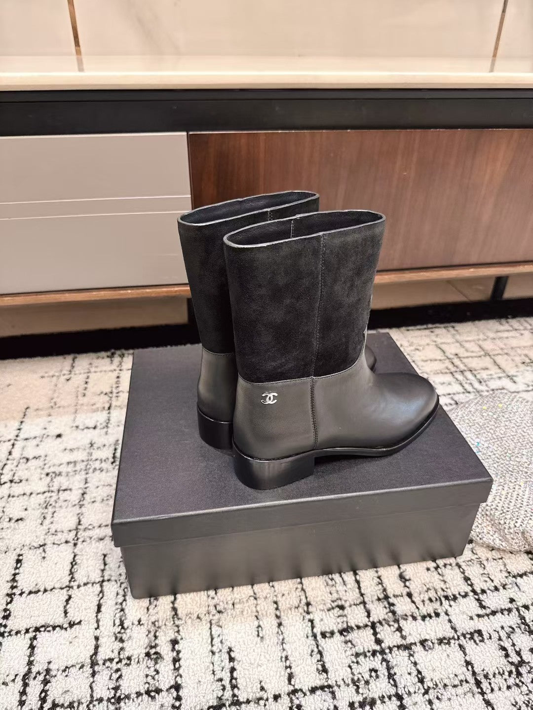 Chanel 25A Winter New Low Boots Black Cowhide 393516