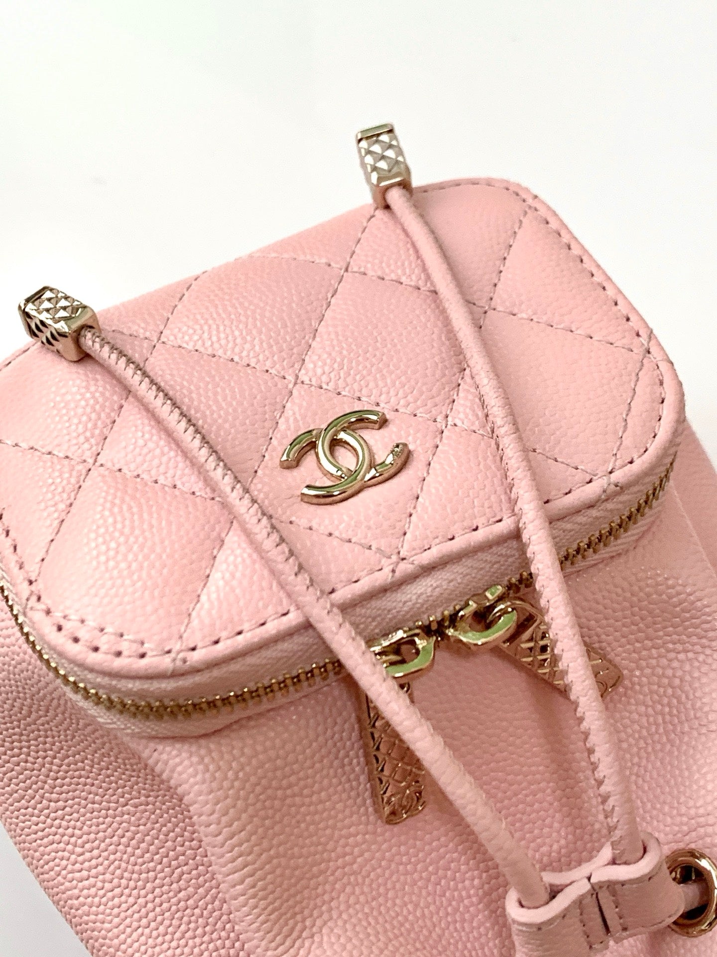 CC Mini Pocket Bucket Bag Light Pink Caviar Leather Light GHW 269202