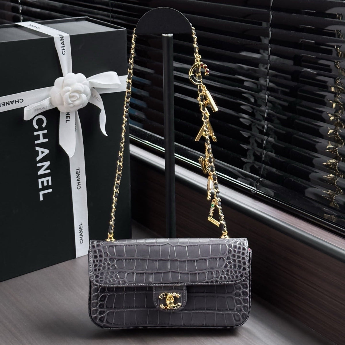 Chanel 26s Wallet On Chain 22 In Charcoal Gray Crocodile-Embossed Calfskin Gold Hardware