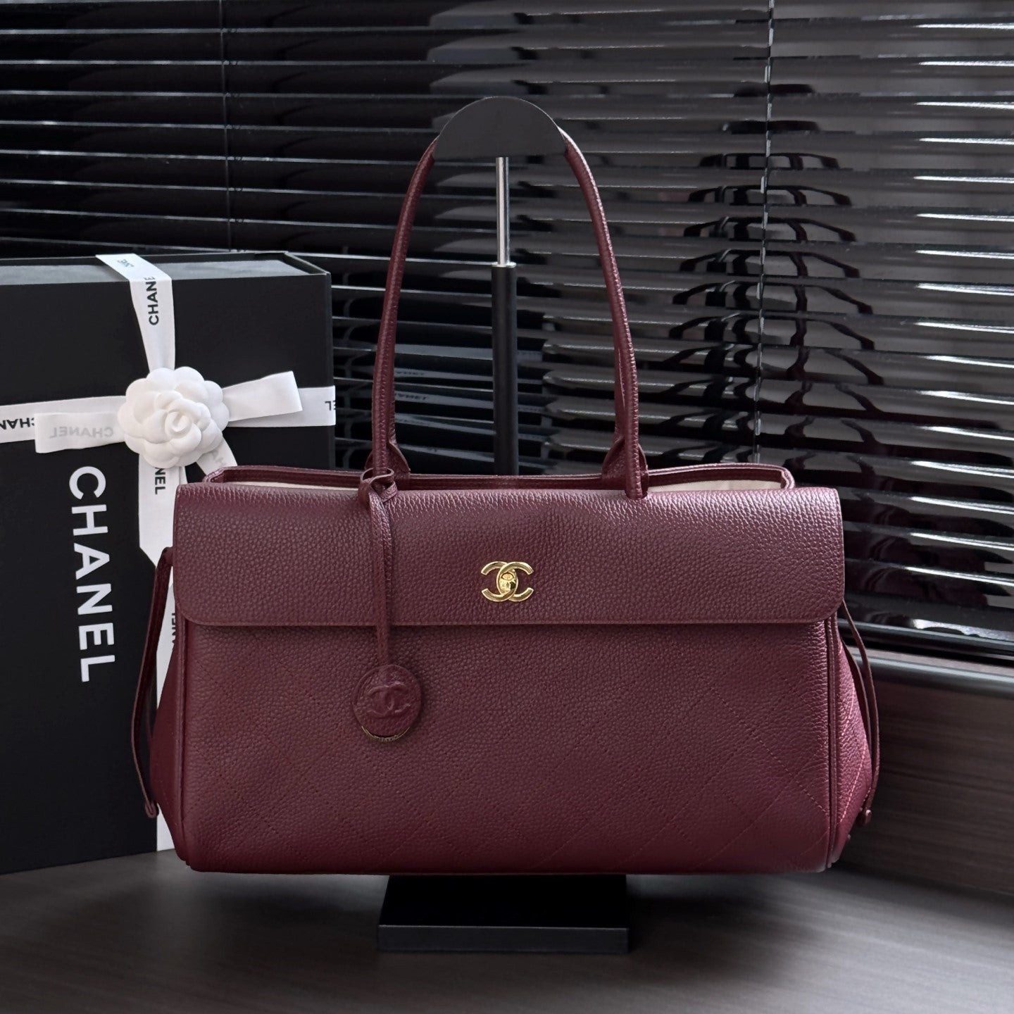 CC 26s Small Shopping Bag Burgundy Calfskin 143385