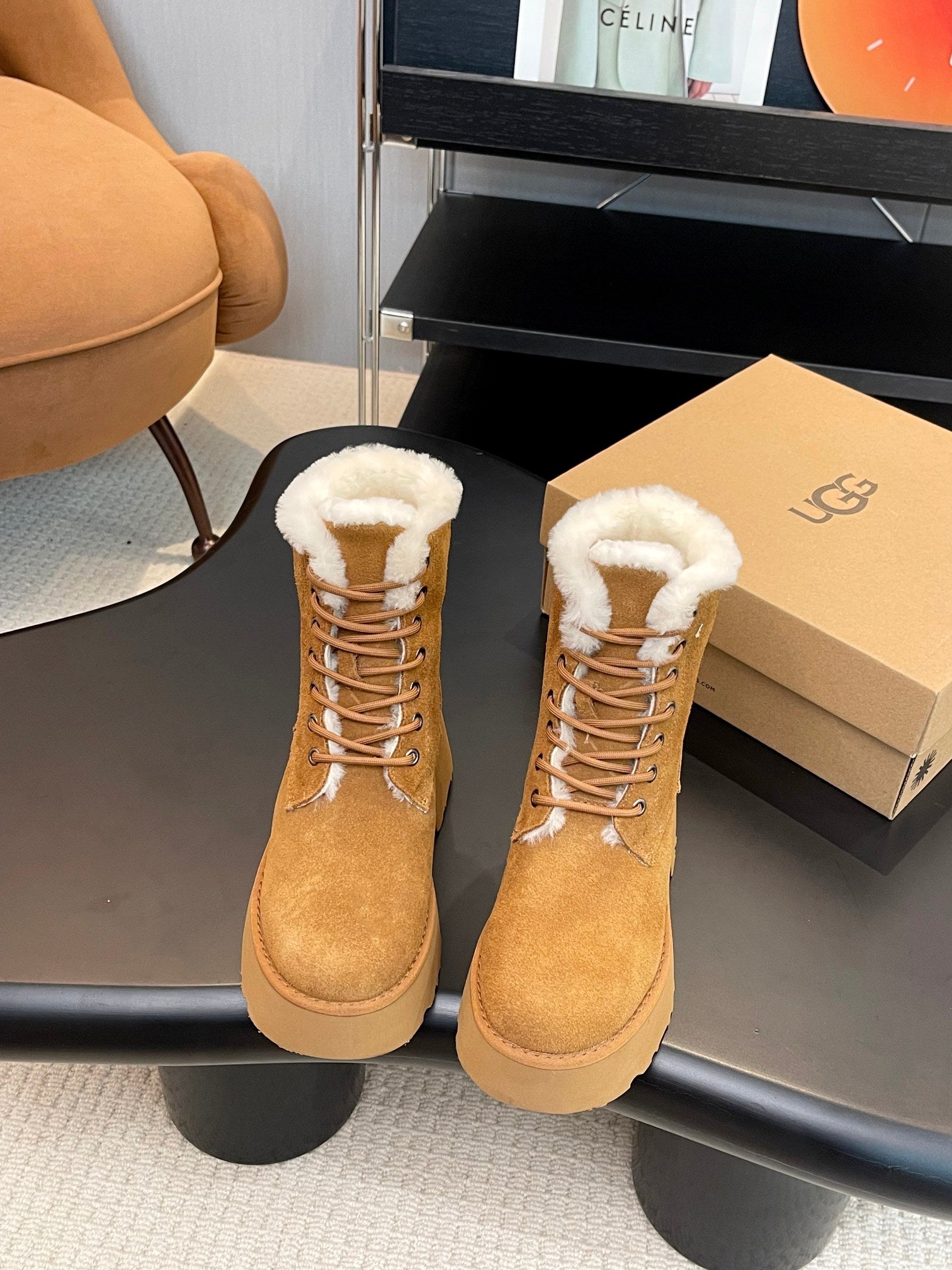 UGG Martin Boots Suede Lamb Wool