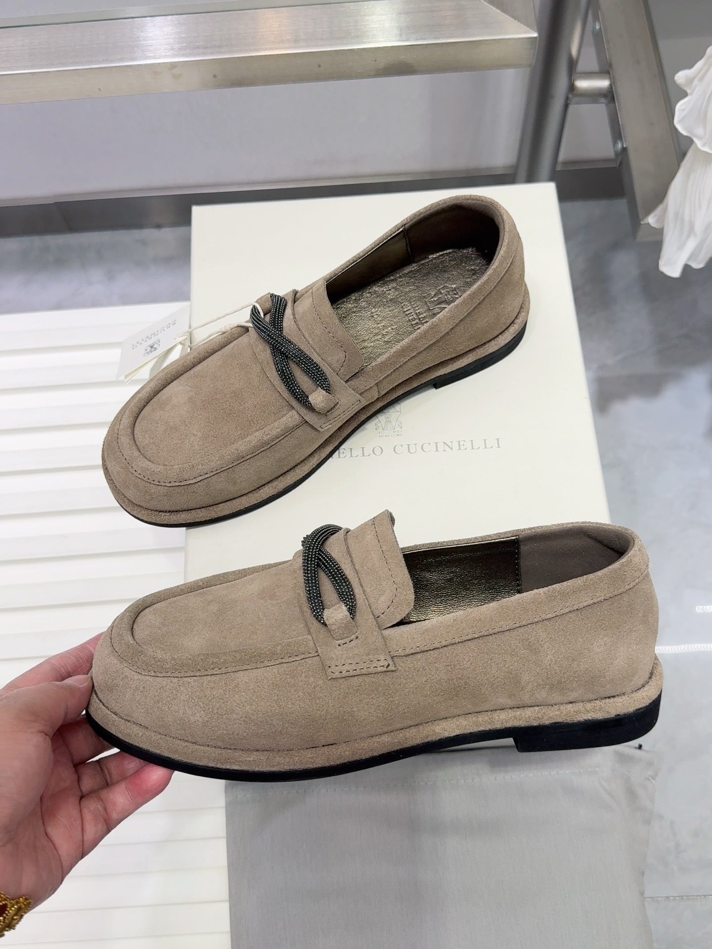 Brunello Women's Striped Shoes Taupe Suede 578031